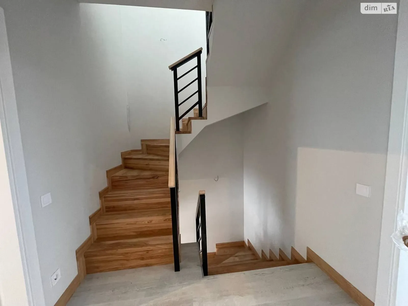 вул. Київська Гостомель, цена: 102000 $ - фото 1