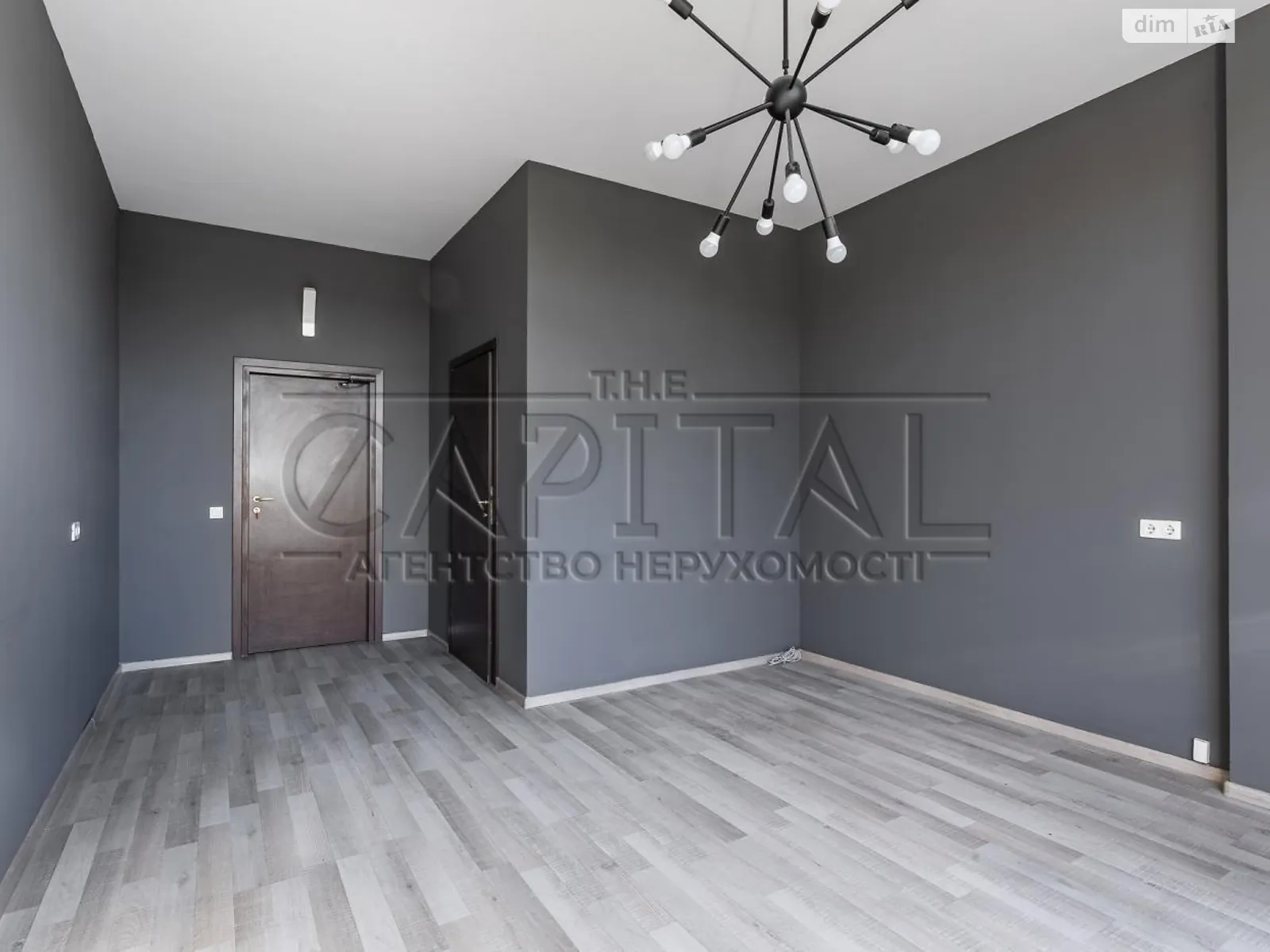 Здається в оренду офіс 106 кв. м в бізнес-центрі, цена: 1400 $ - фото 1
