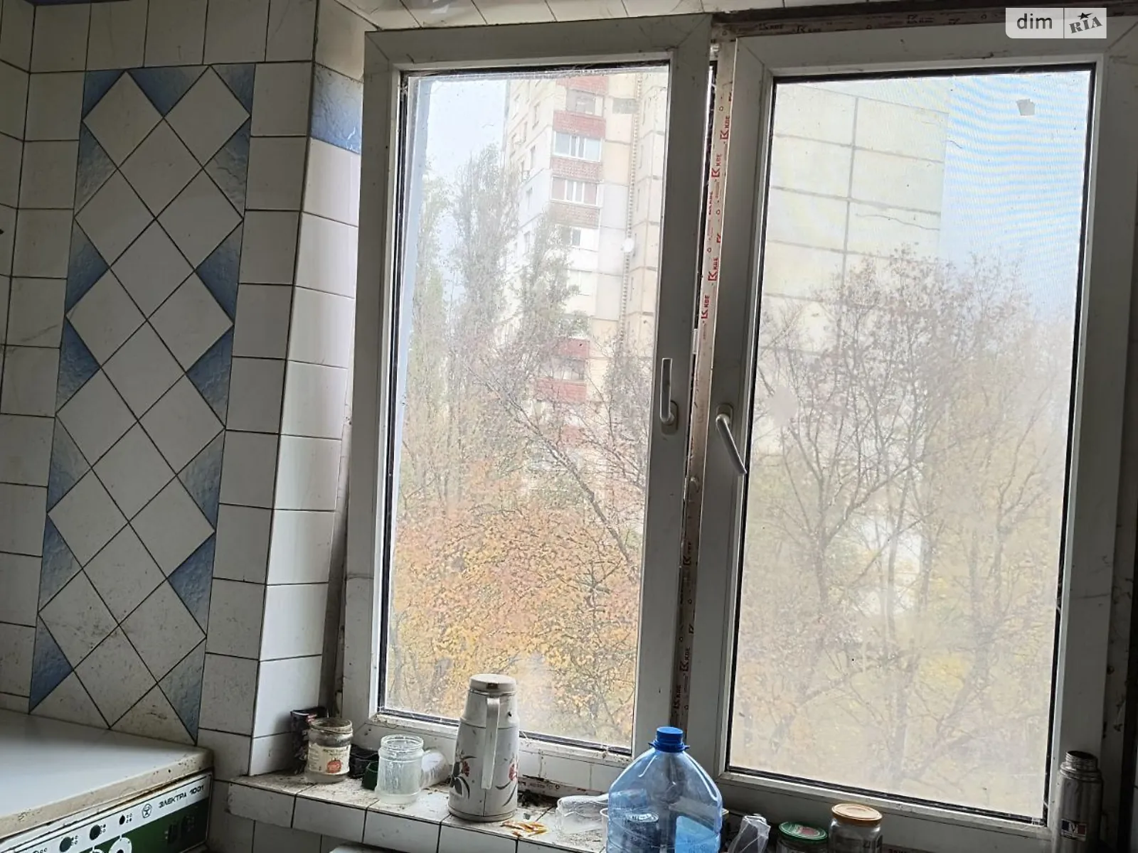Продается 3-комнатная квартира 65 кв. м в Харькове, ул. Амосова, 52 - фото 1
