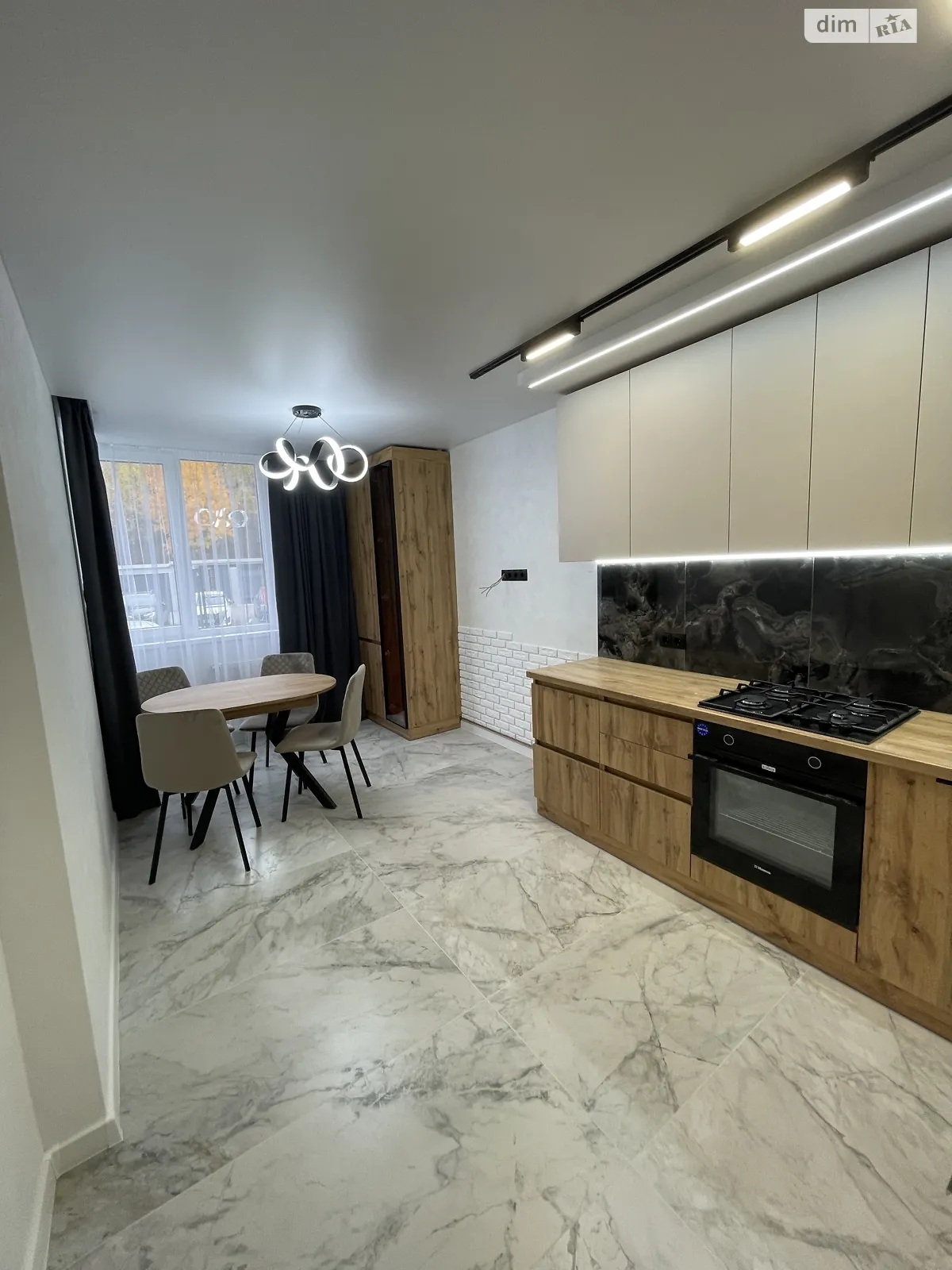 2-комнатная квартира 70 кв. м в Тернополе, просп. Злуки, 7 - фото 1