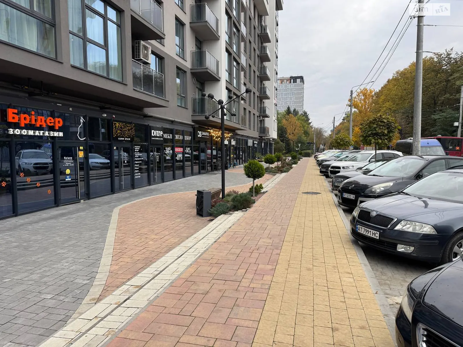 Сдается в аренду помещения свободного назначения 81 кв. м в 11-этажном здании, цена: 2030 $ - фото 1