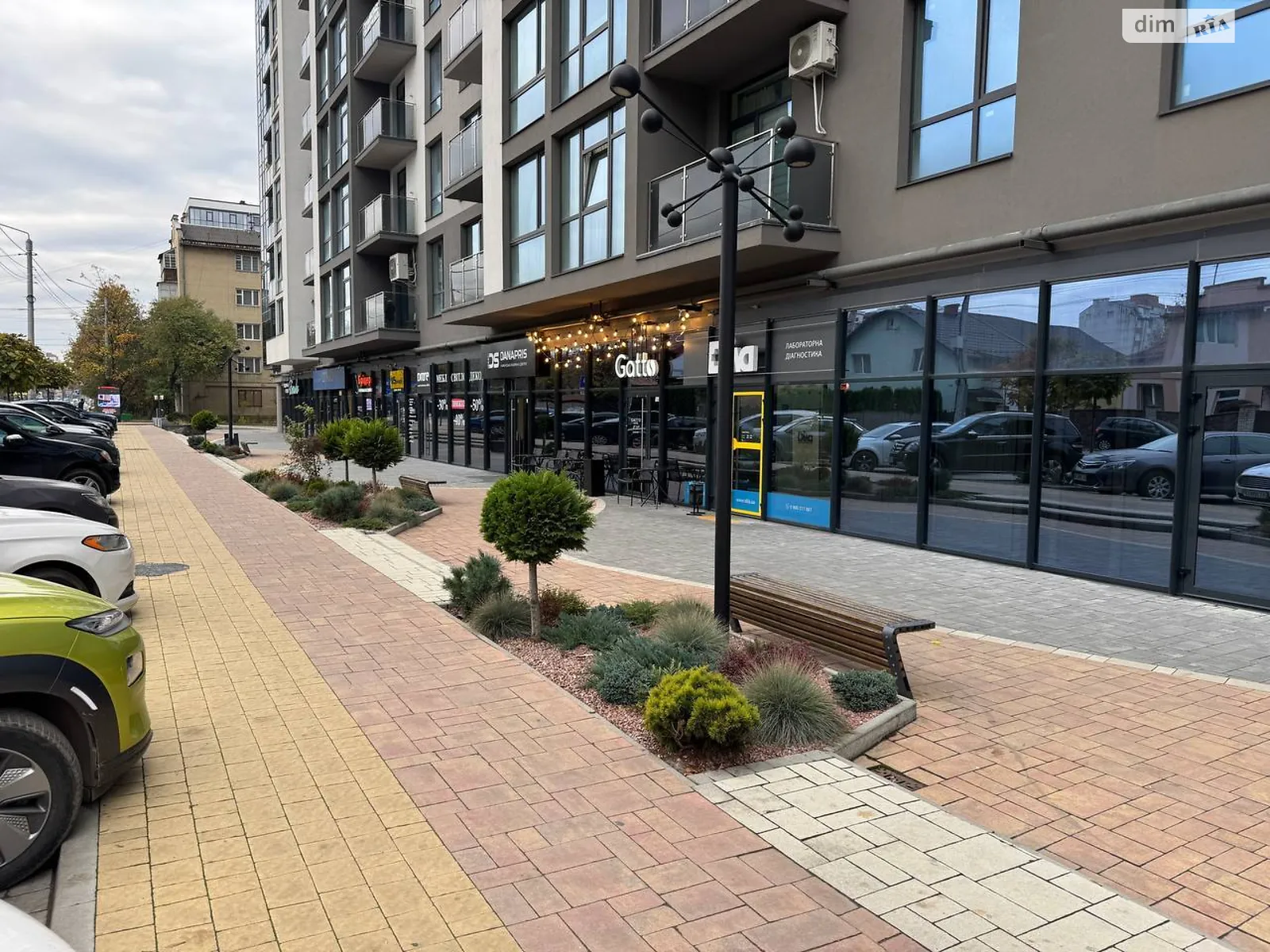 Сдается в аренду помещения свободного назначения 81 кв. м в 11-этажном здании, цена: 1620 $ - фото 1