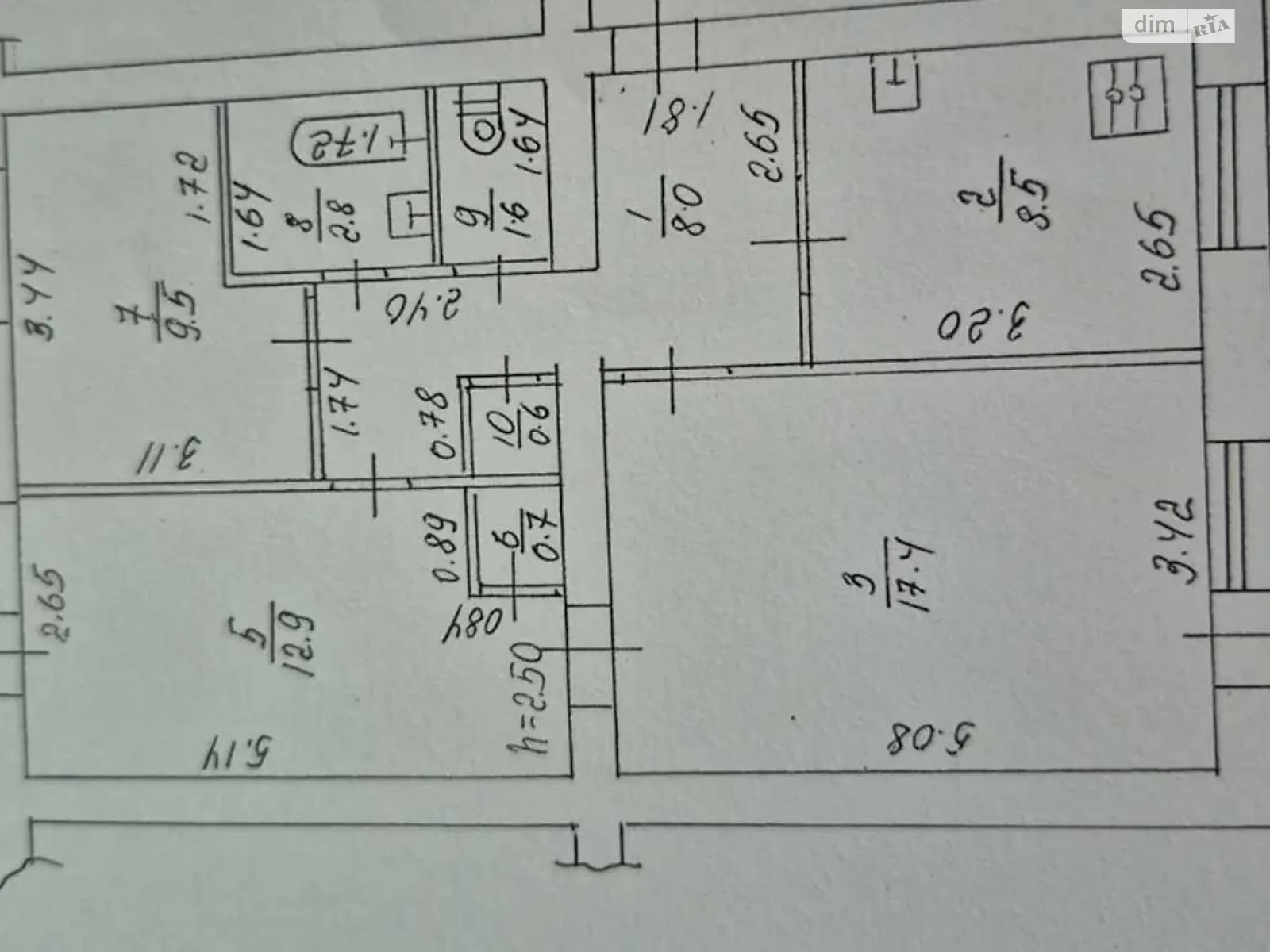 Продается 3-комнатная квартира 63 кв. м в Полтаве, пер. Ротача Петра - фото 1