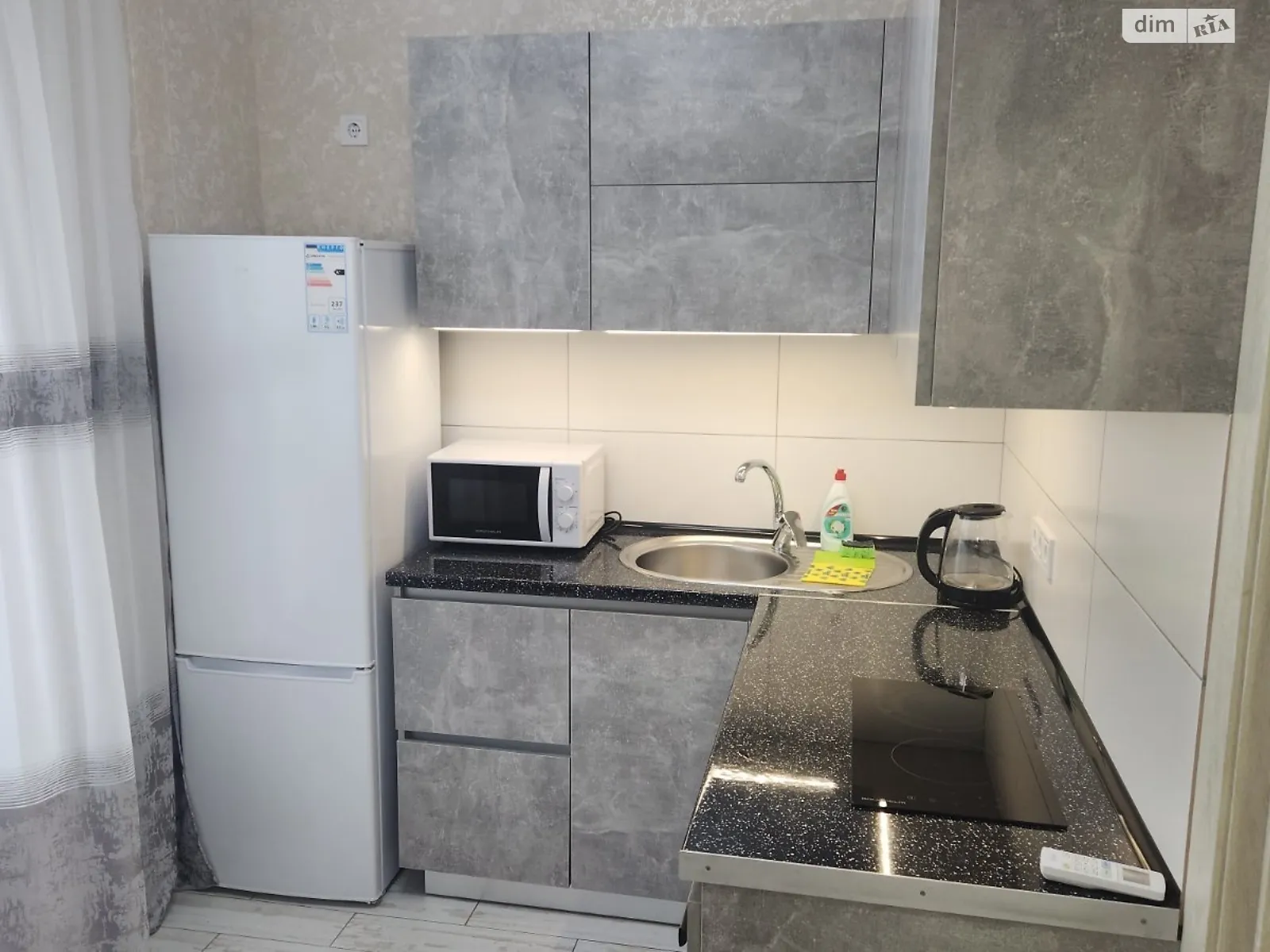 Сдается в аренду 1-комнатная квартира в Одессе, ул. Львовская, 15Б - фото 1