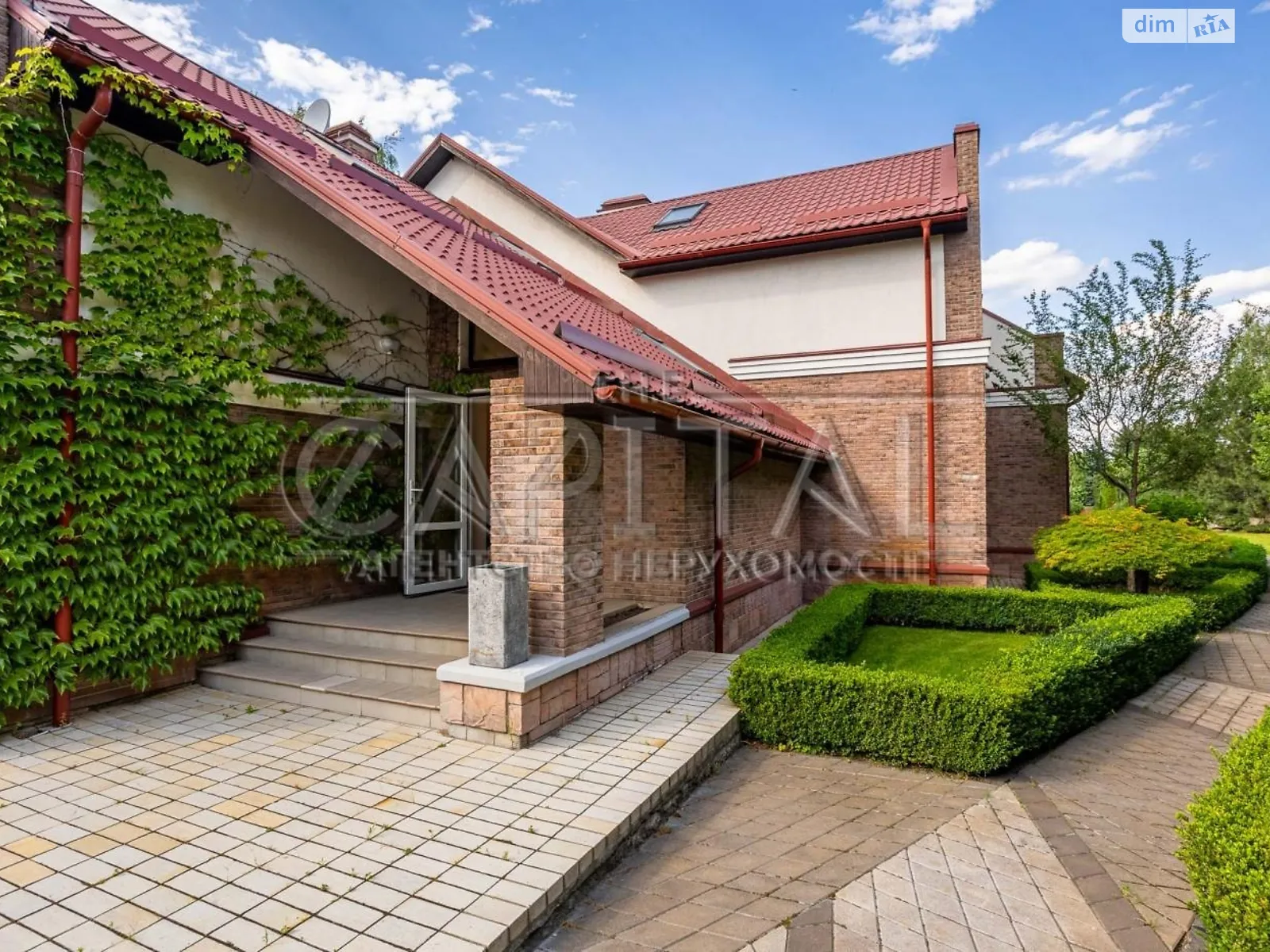 Сдается в аренду дом на 2 этажа 345.2 кв. м с бассейном, цена: 7000 $ - фото 1