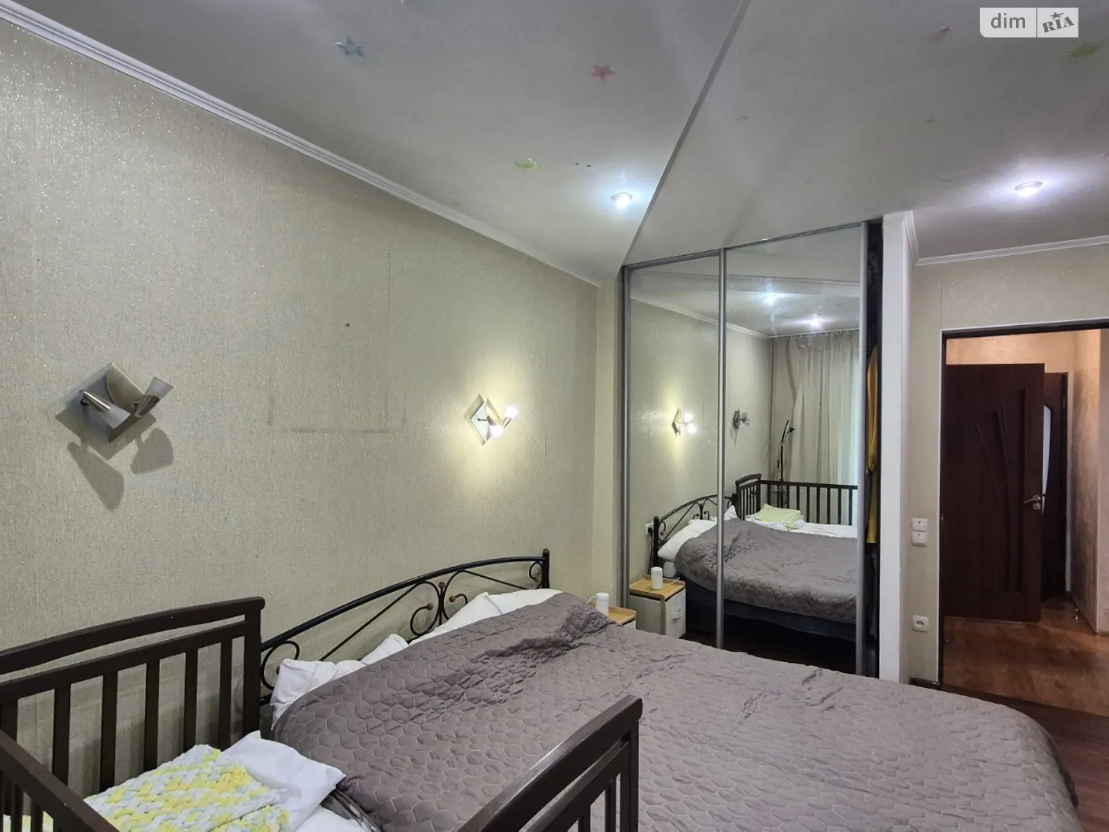 3-комнатная квартира 63.44 кв. м в, цена: 24999 $ - фото 1