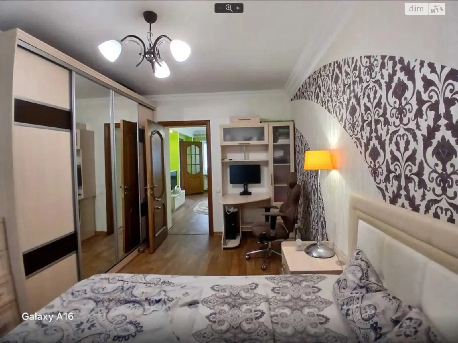 Продается 2-комнатная квартира 49 кв. м в Киеве, ул. Академика Доброхотова, 8 - фото 1