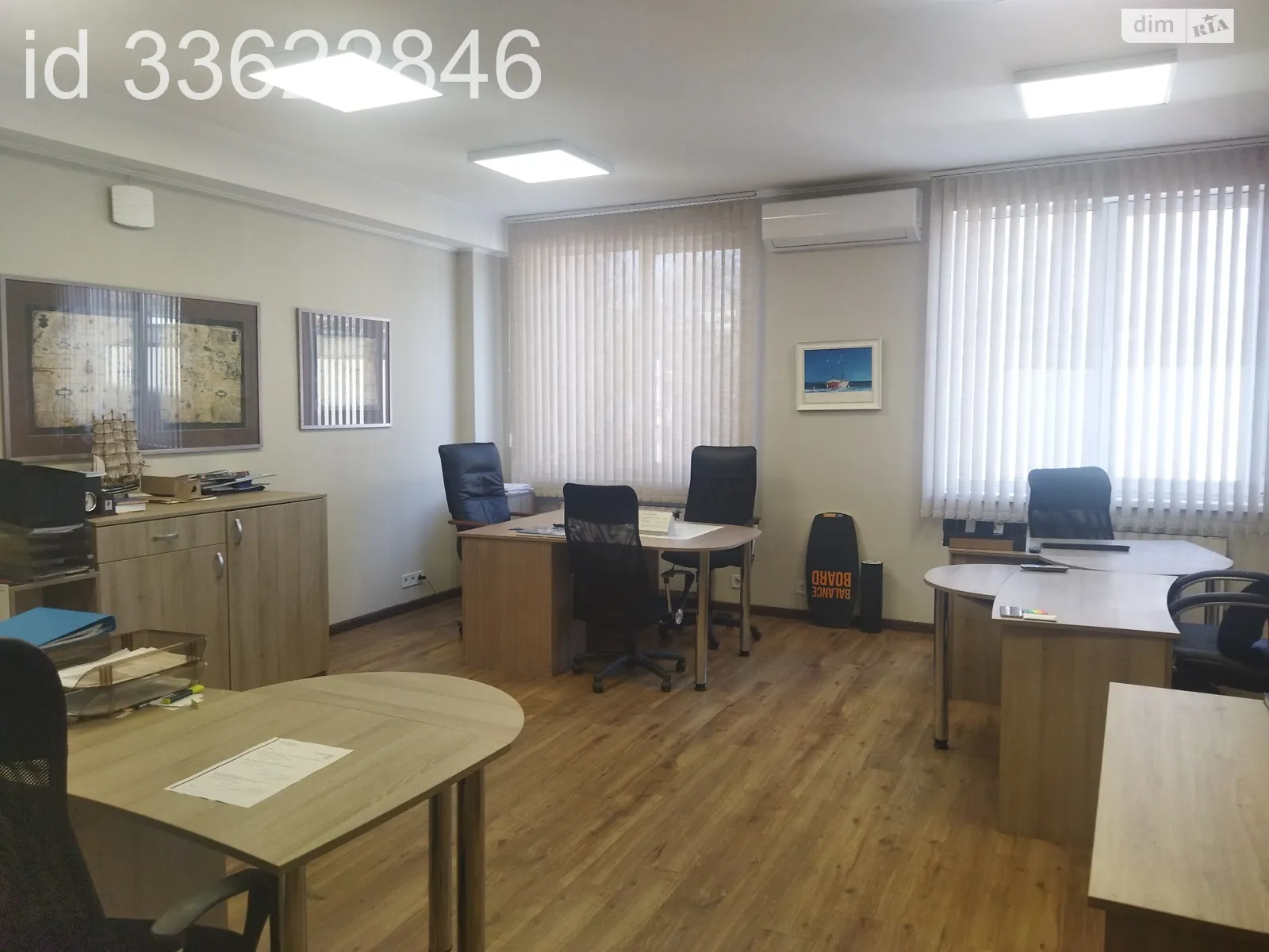 Сдается в аренду офис 320.1 кв. м в бизнес-центре, цена: 2400 $ - фото 1