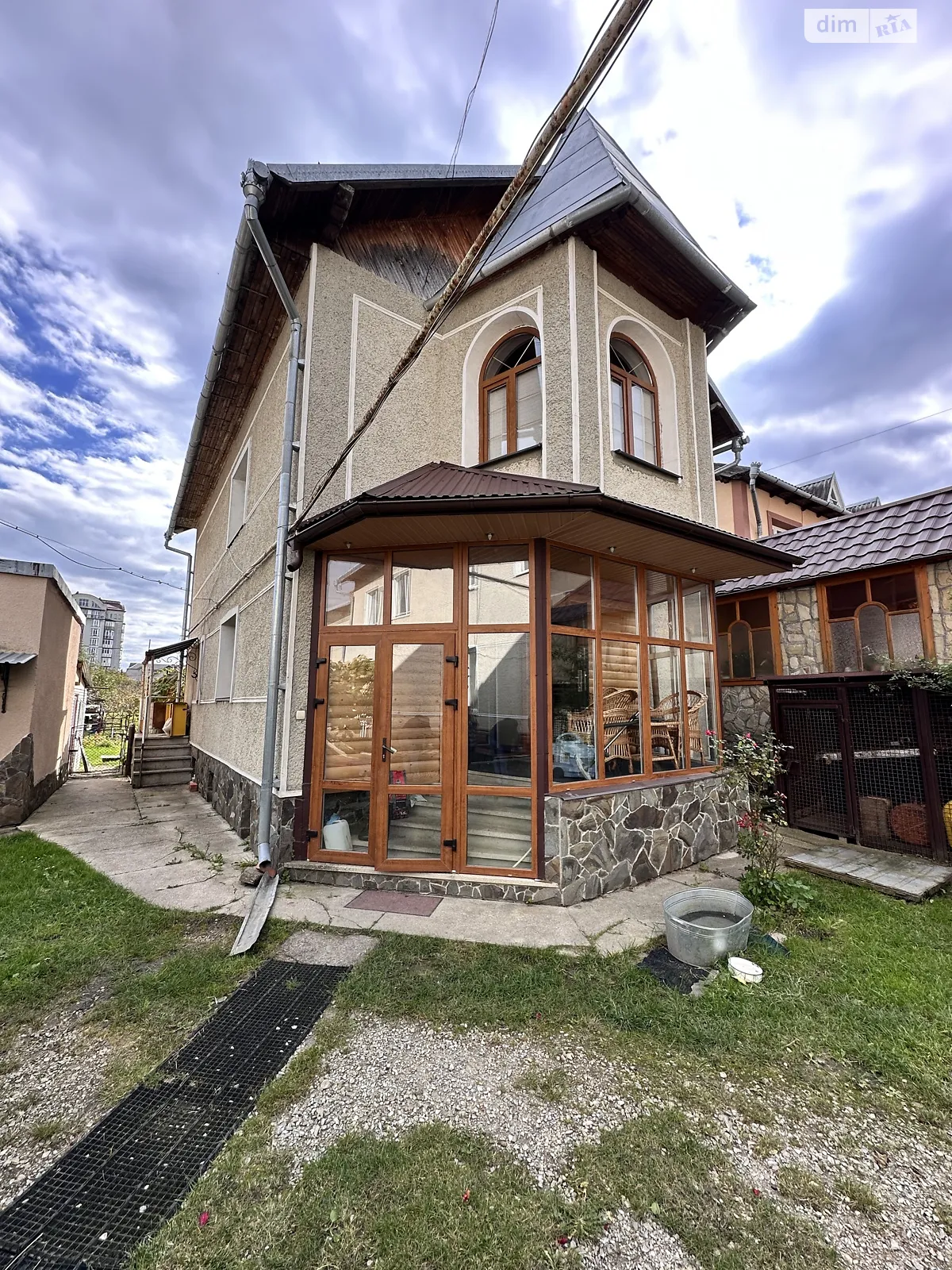 Продается дом на 2 этажа 176 кв. м с террасой, цена: 120000 $ - фото 1