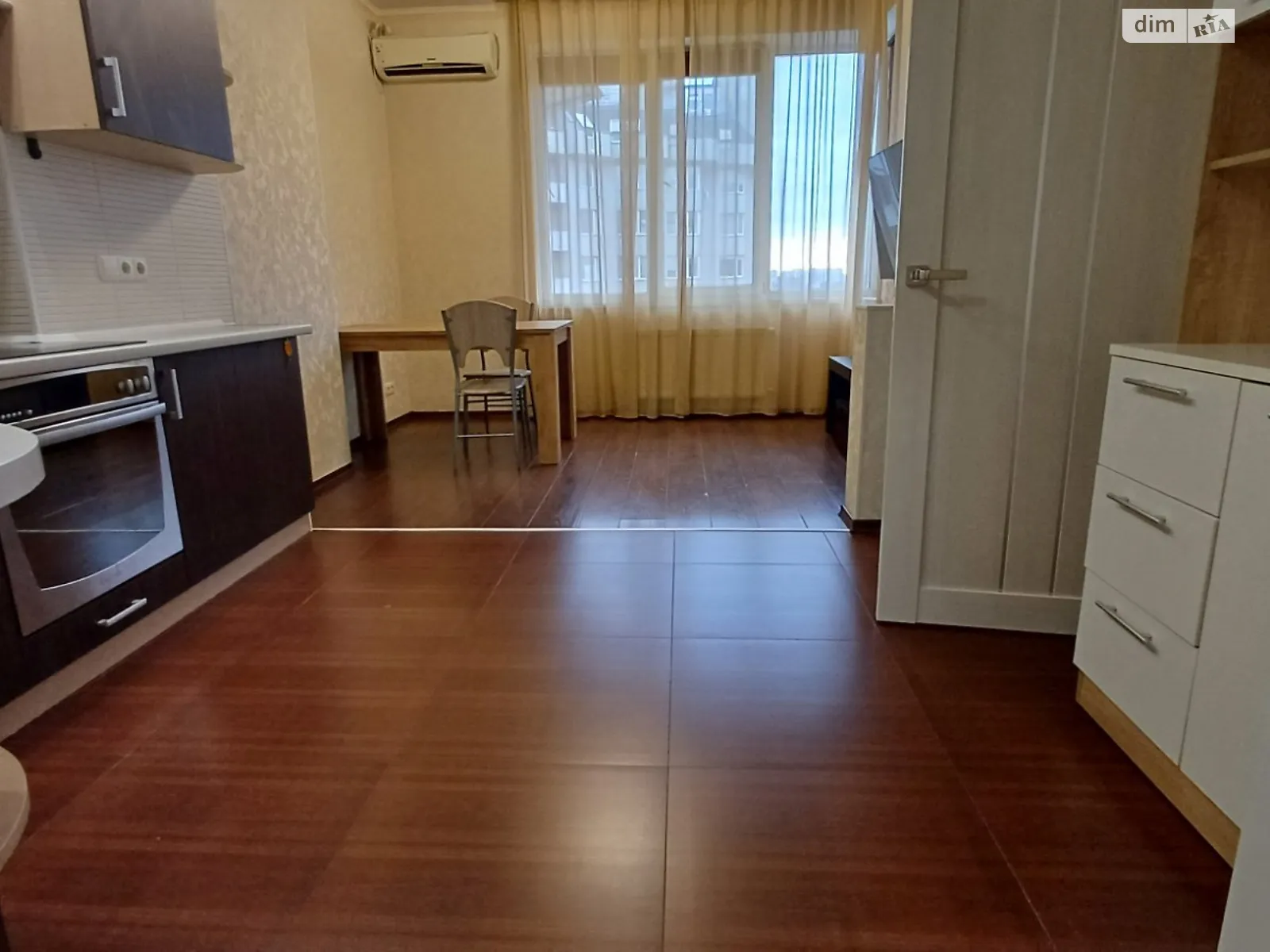 Продается 2-комнатная квартира 57 кв. м в Одессе, ул. Среднефонтанская, 19В - фото 1