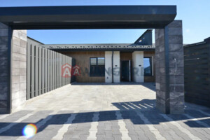 Продажа таунхауса, Киевская, Гостомель, Остромирская улица, дом 65/3В