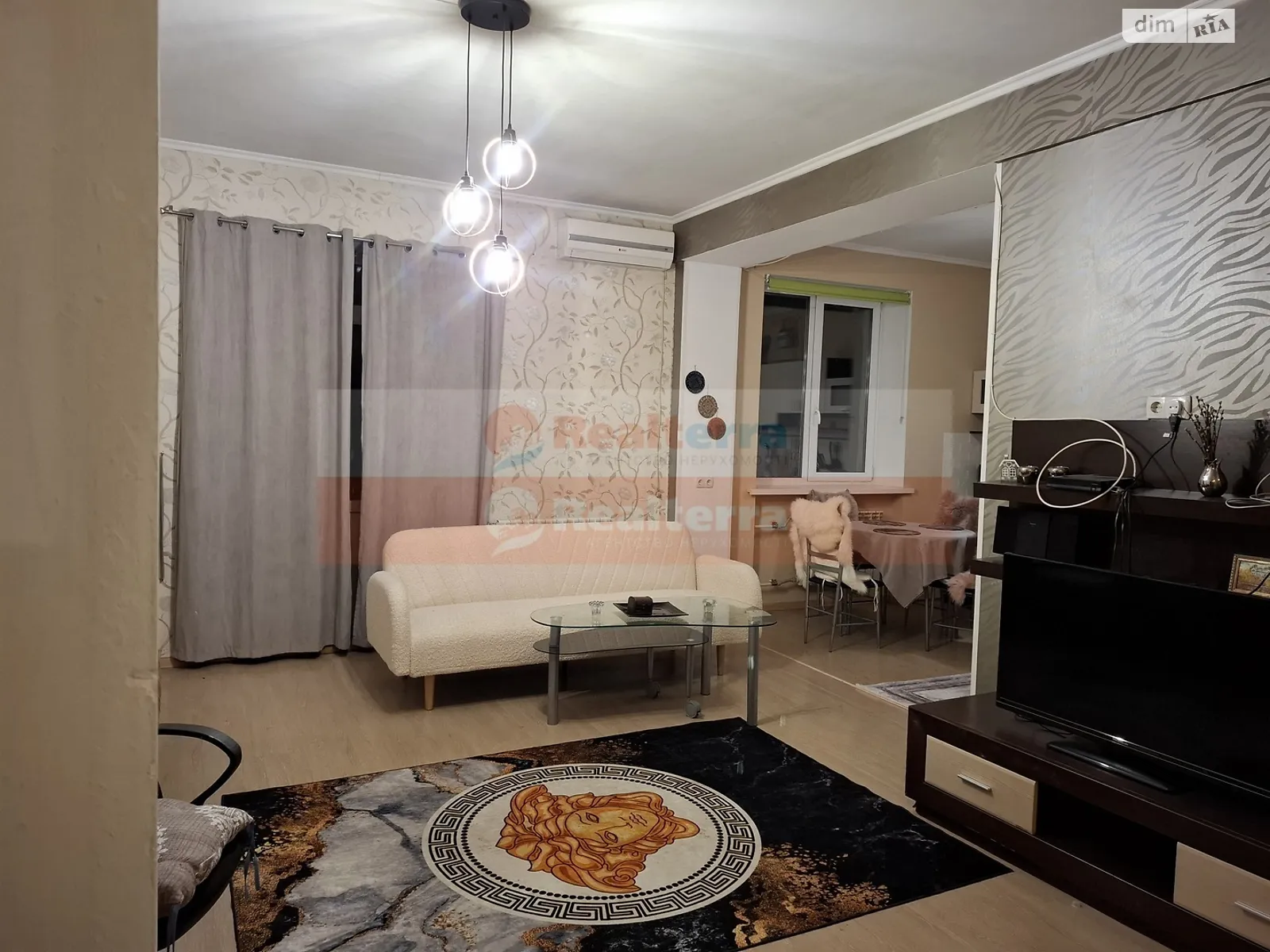 Продается 3-комнатная квартира 84.3 кв. м в Киеве, просп. Леонида Каденюка(Юрия Гагарина), 8А - фото 1