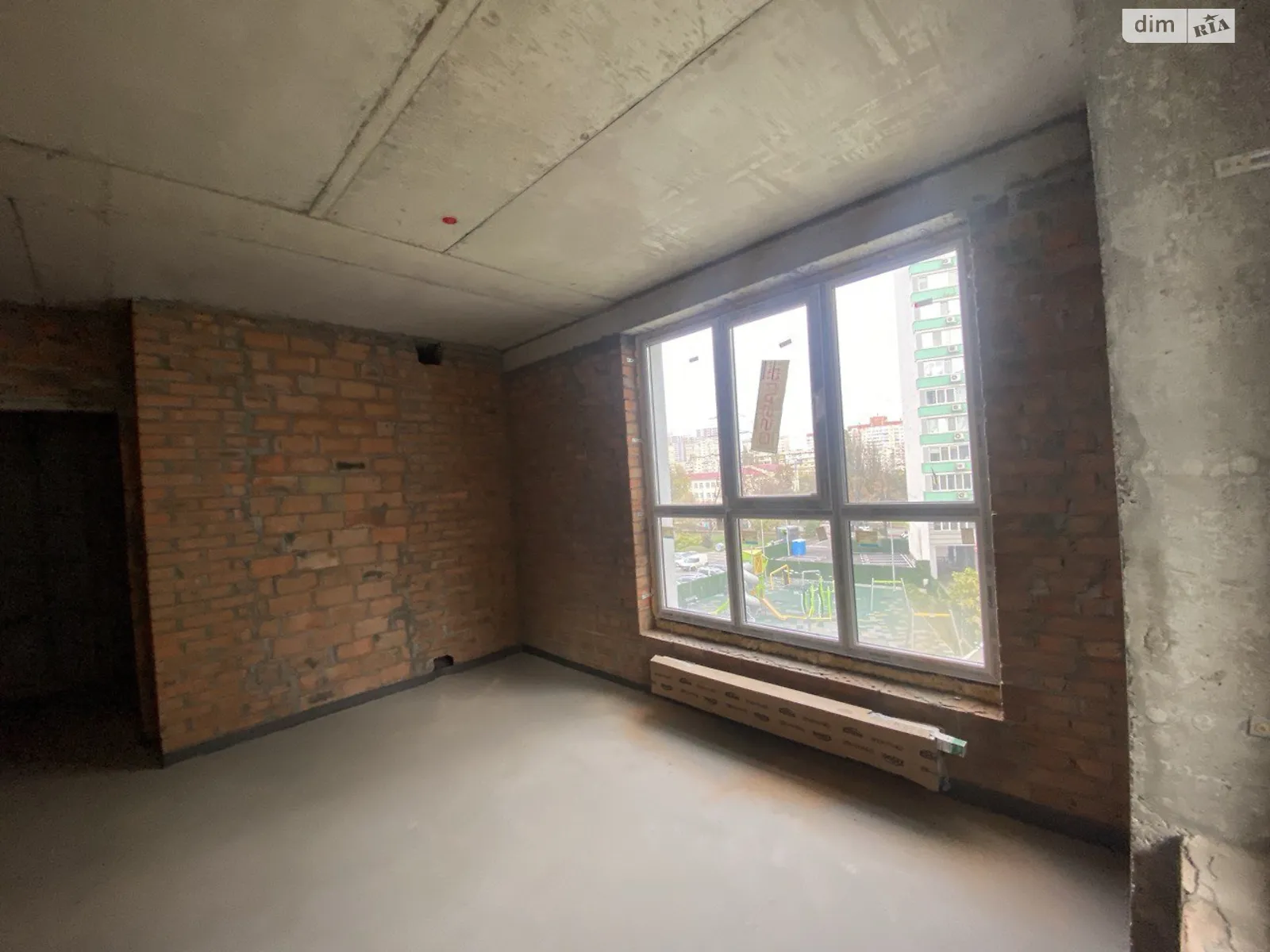 Продается 2-комнатная квартира 73 кв. м в Киеве, ул. Вышгородская, 45Ж - фото 1