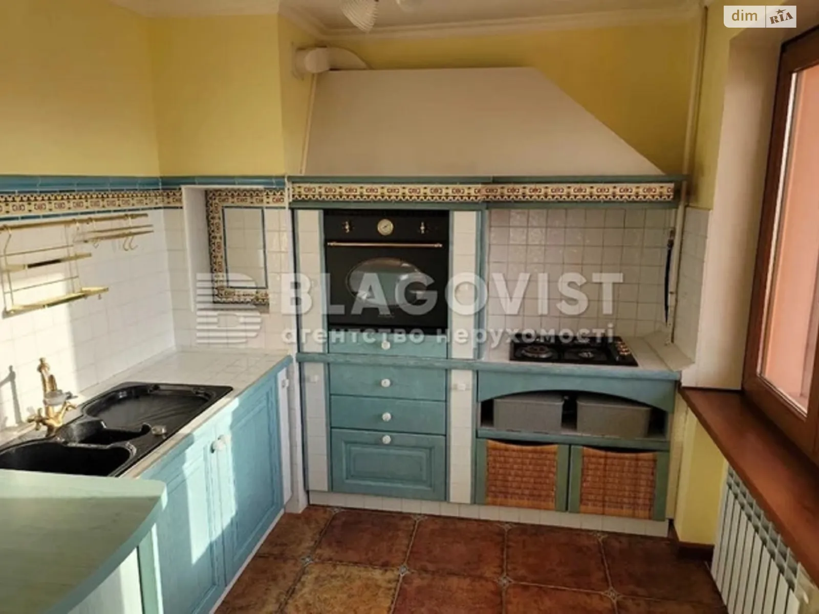 Продается 1-комнатная квартира 38 кв. м в Киеве, ул. Кудрявская - фото 1