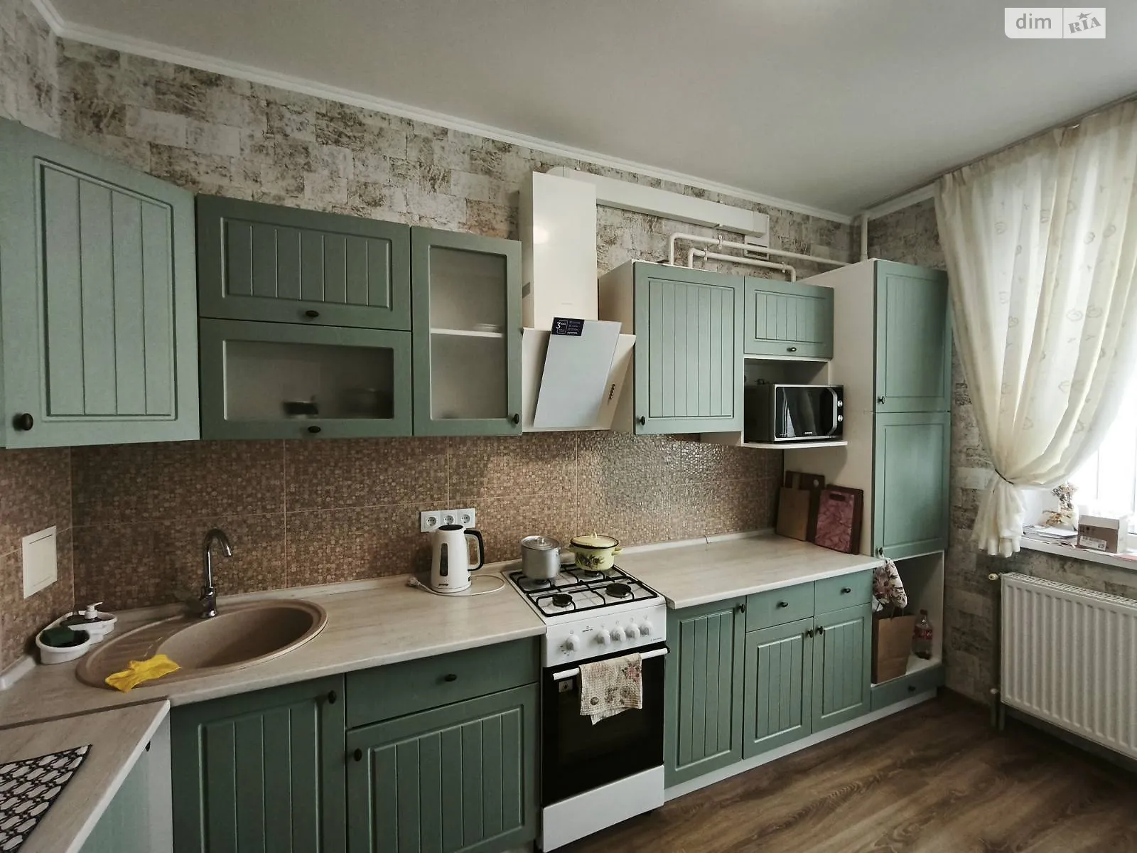 Продается 1-комнатная квартира 46 кв. м в Ужгороде, ул. Котляревского - фото 1