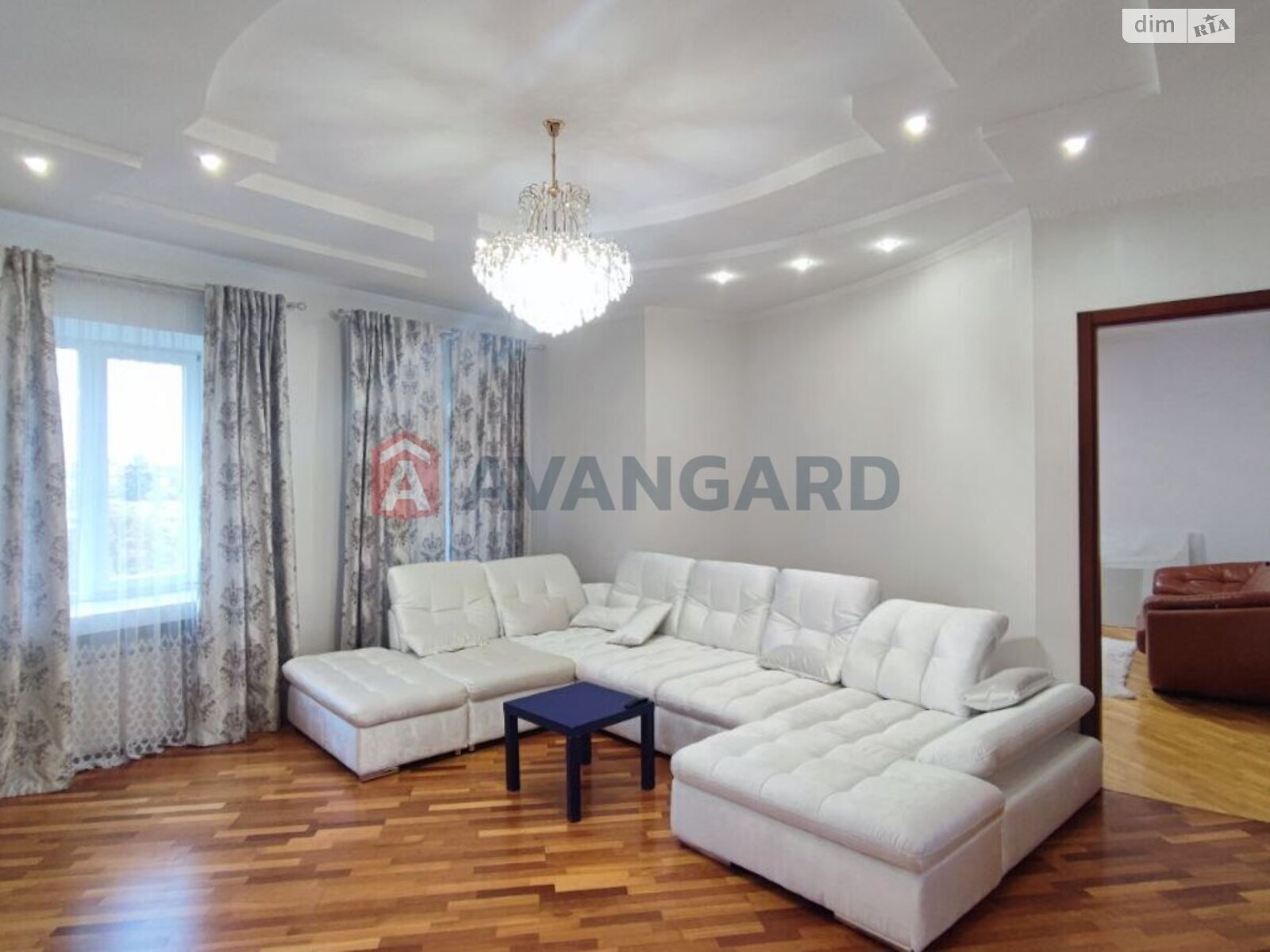 Прев'ю фото 2