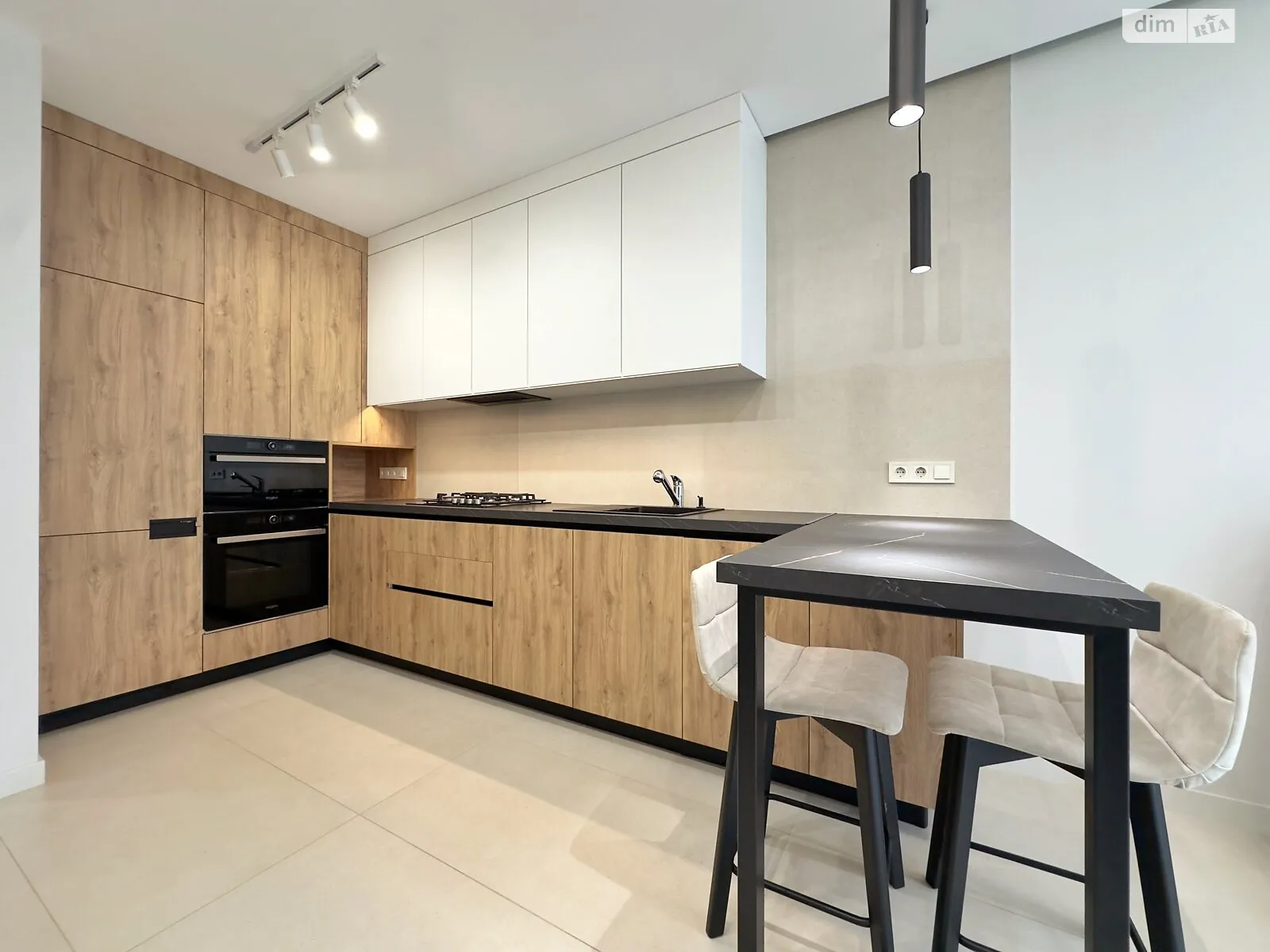 Сдается в аренду 1-комнатная квартира 45 кв. м в Львове, ул. Пасечная, 84 корпус 1 - фото 1