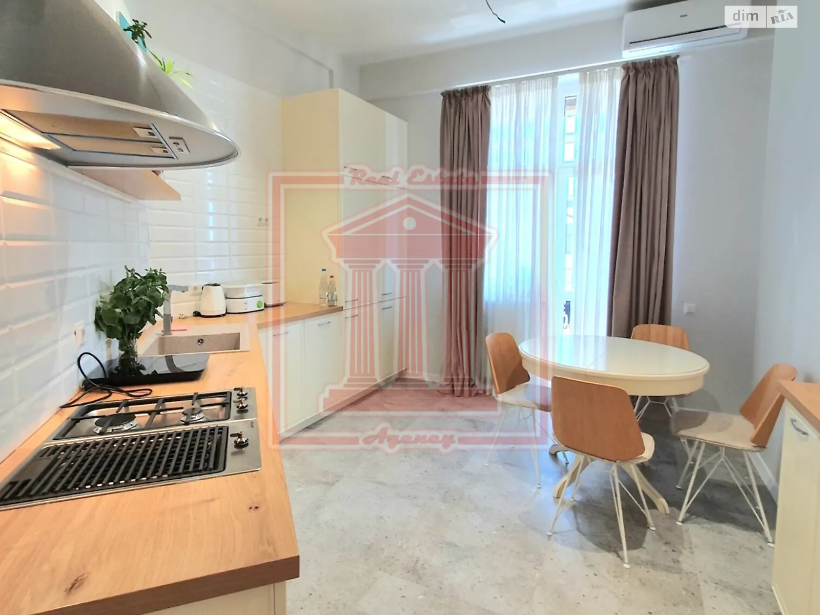 Продается 1-комнатная квартира 44.6 кв. м в Киеве, ул. Метрологическая, 54Б - фото 1