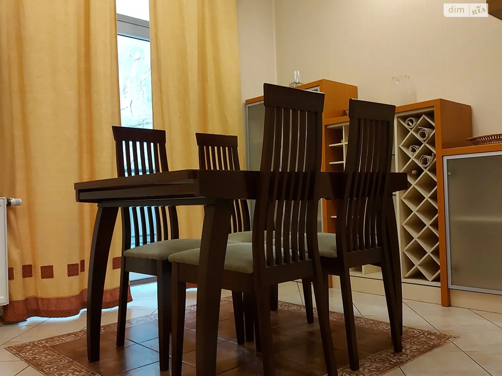 Сдается в аренду 3-комнатная квартира 87.9 кв. м в Львове, ул. Крушельницкой Соломии - фото 1