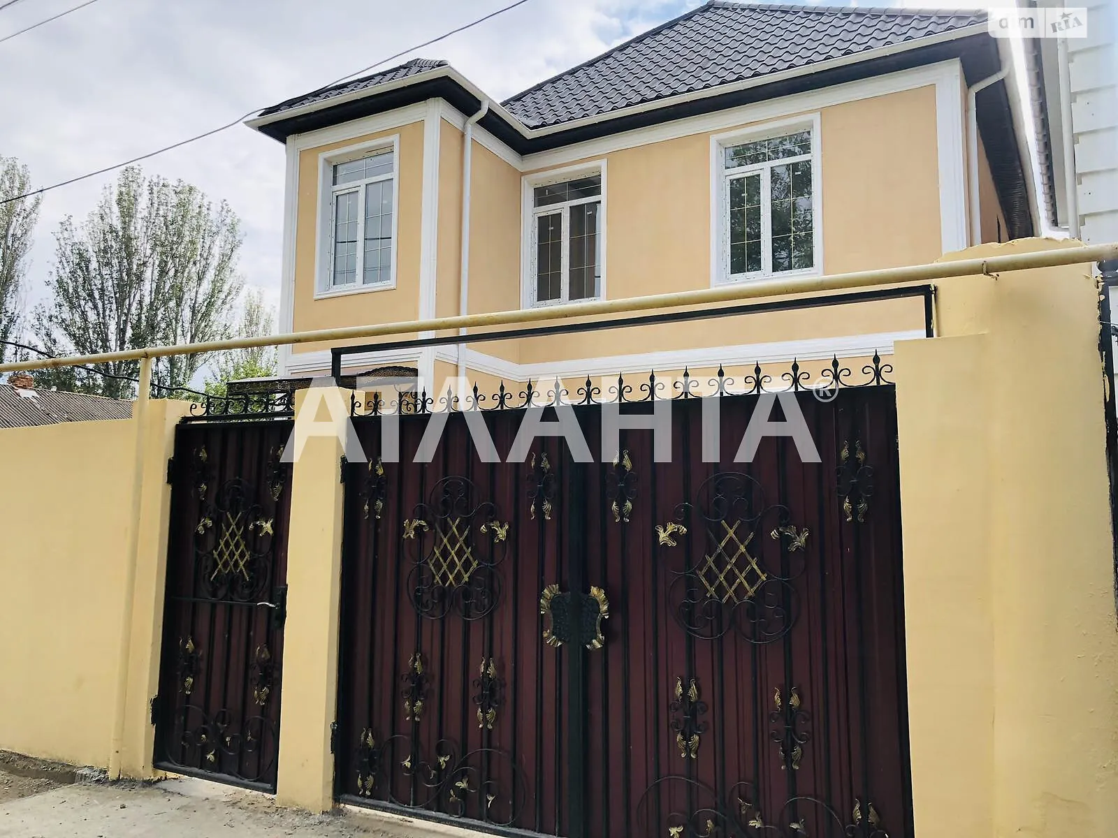 Продается дом на 2 этажа 128 кв. м с баней/сауной, цена: 113000 $ - фото 1
