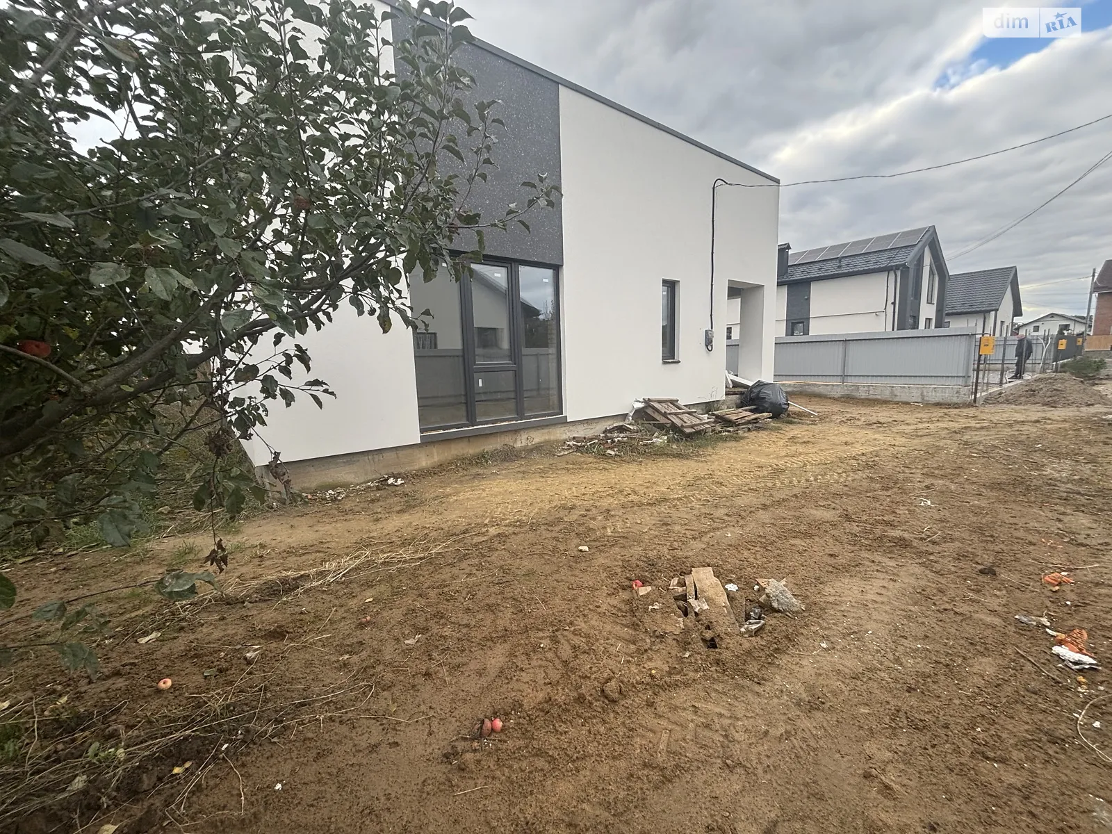 Продається одноповерховий будинок 105 кв. м з балконом, цена: 85000 $ - фото 1