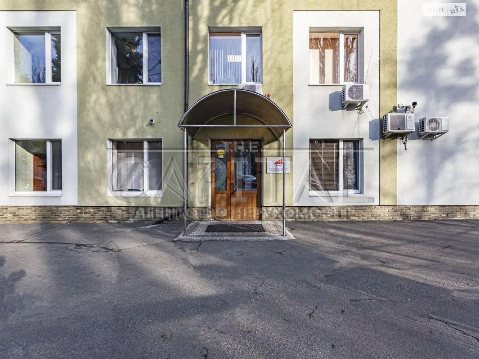 Сдается в аренду офис 2169.7 кв. м в бизнес-центре, цена: 16273 $ - фото 1