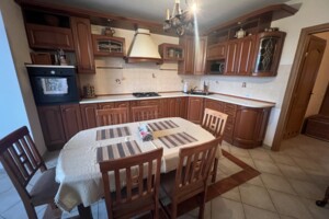 Продажа квартиры, Тернополь, р‑н. Центр, Липовая улица, дом 25