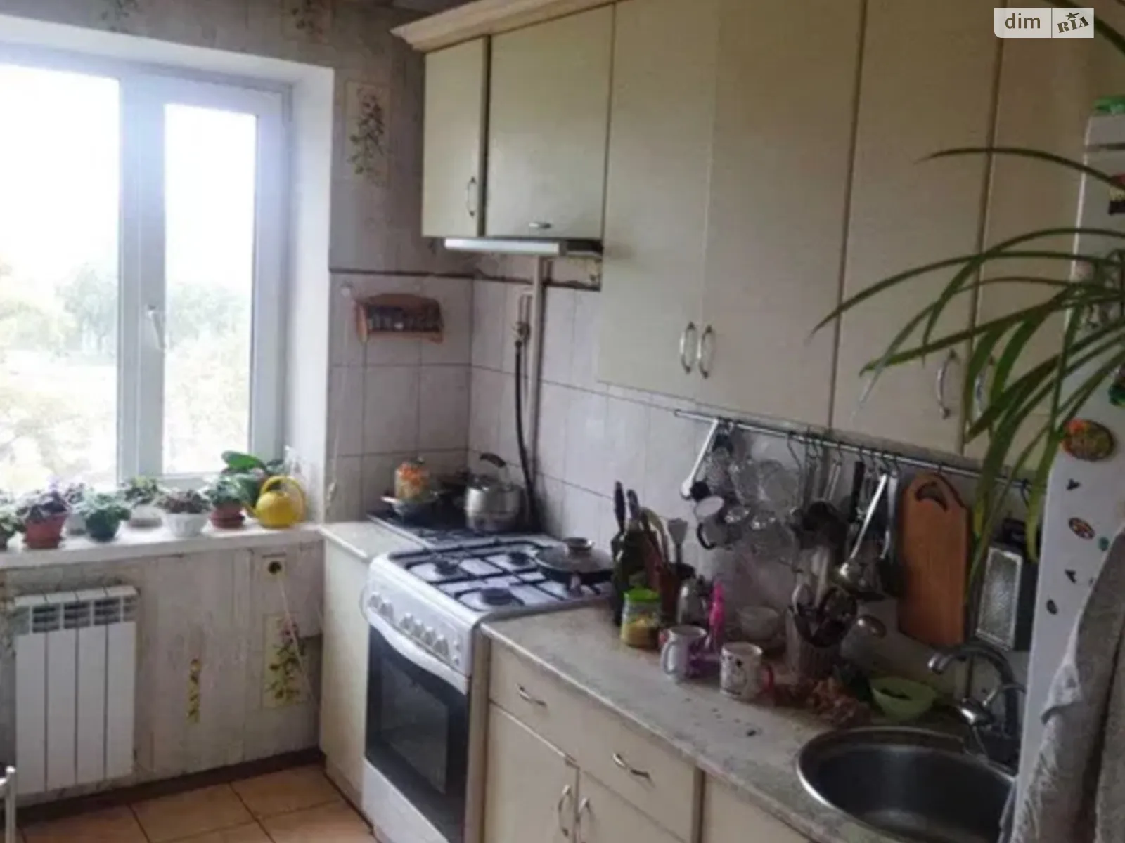 Продается 4-комнатная квартира 85 кв. м в Киеве, просп. Романа Шухевича(Генерала Ватутина), 26 - фото 1