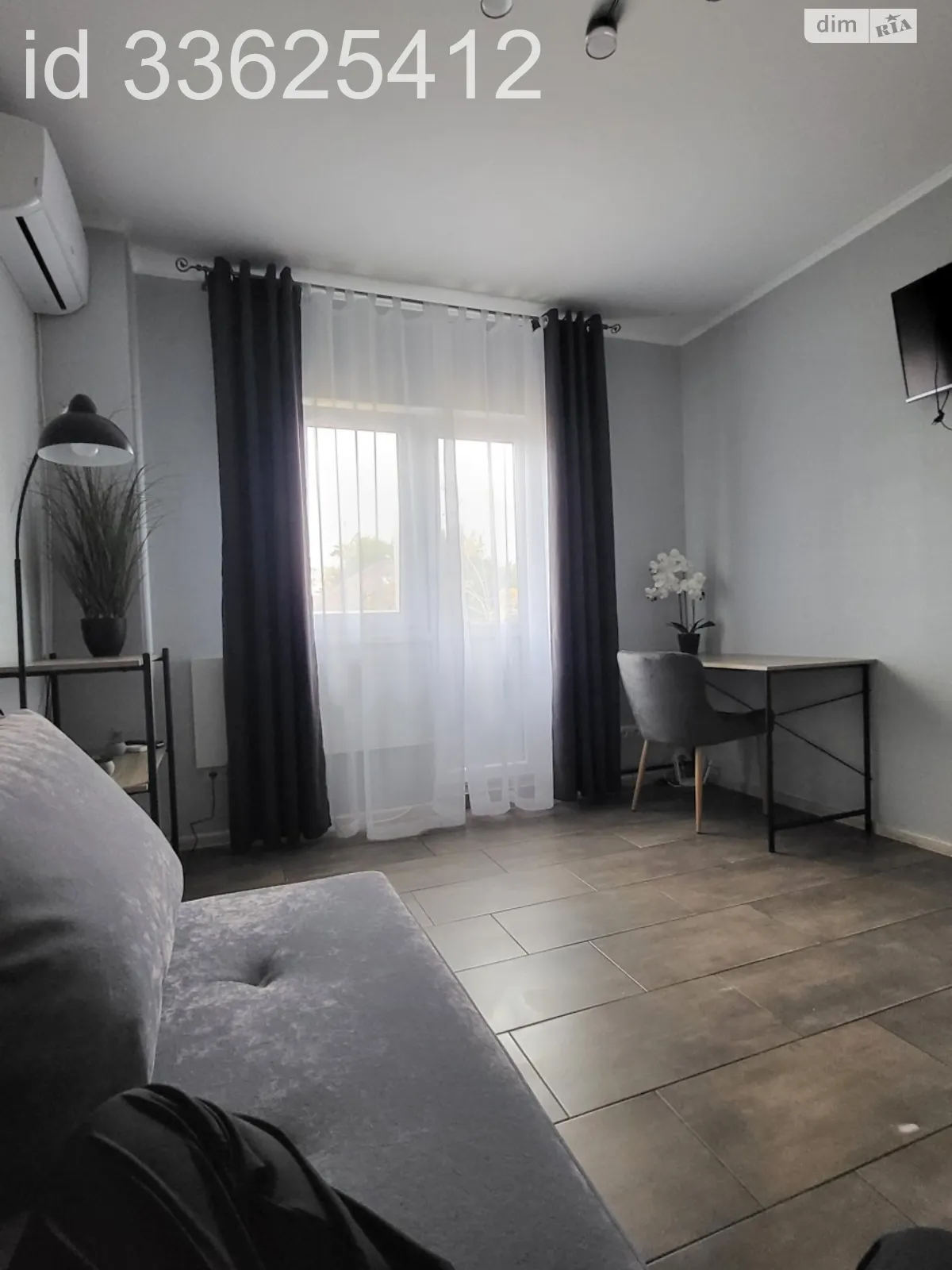 Сдается в аренду 1-комнатная квартира 35 кв. м в Киеве, ул. 53-я Садовая А - фото 1