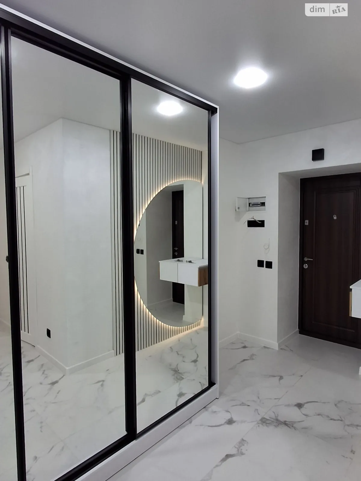 1-комнатная квартира 48 кв. м в Тернополе, ул. Текстильная - фото 1