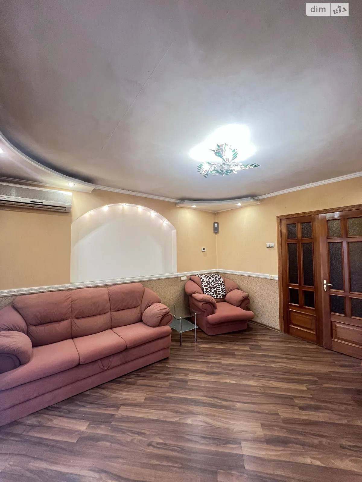 Продается 3-комнатная квартира 65 кв. м в Харькове - фото 1