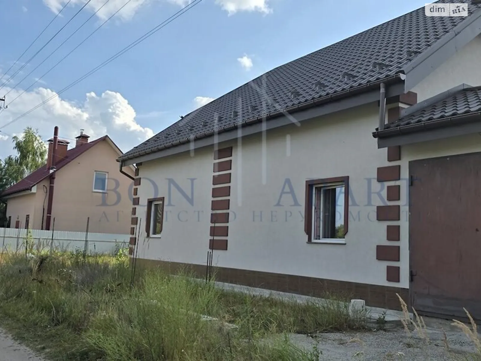 Продается дом на 2 этажа 135 кв. м с балконом, цена: 82000 $ - фото 1