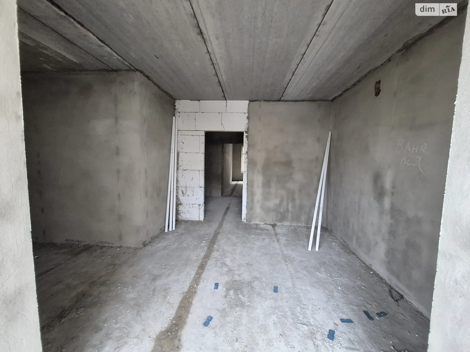 Продается 1-комнатная квартира 48 кв. м в Виннице, ул. Академика Заболотного - фото 1