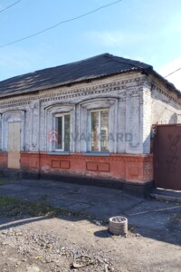 Сниму часть дома в Кривом Роге долгосрочно