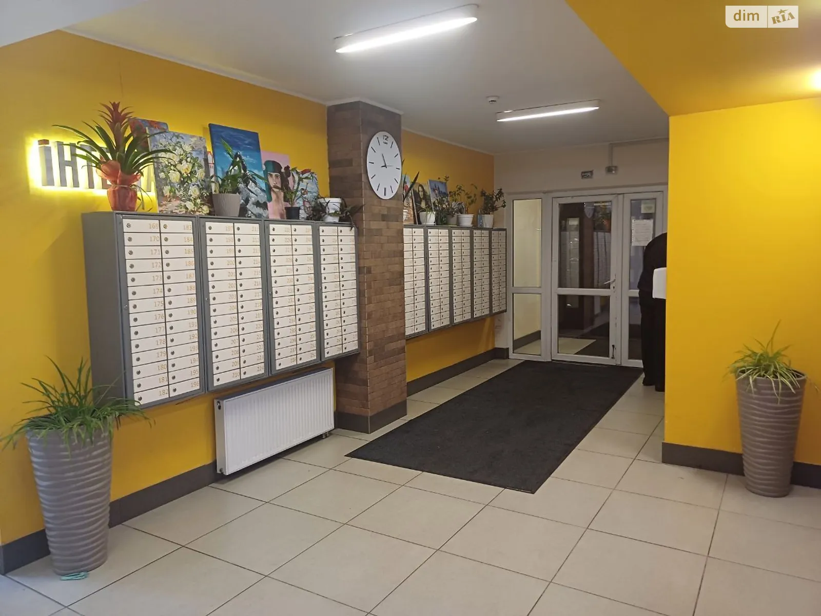 Продается 1-комнатная квартира 40 кв. м в Киеве, ул. Петра Калнышевского(Михаила Майорова), 6 - фото 1