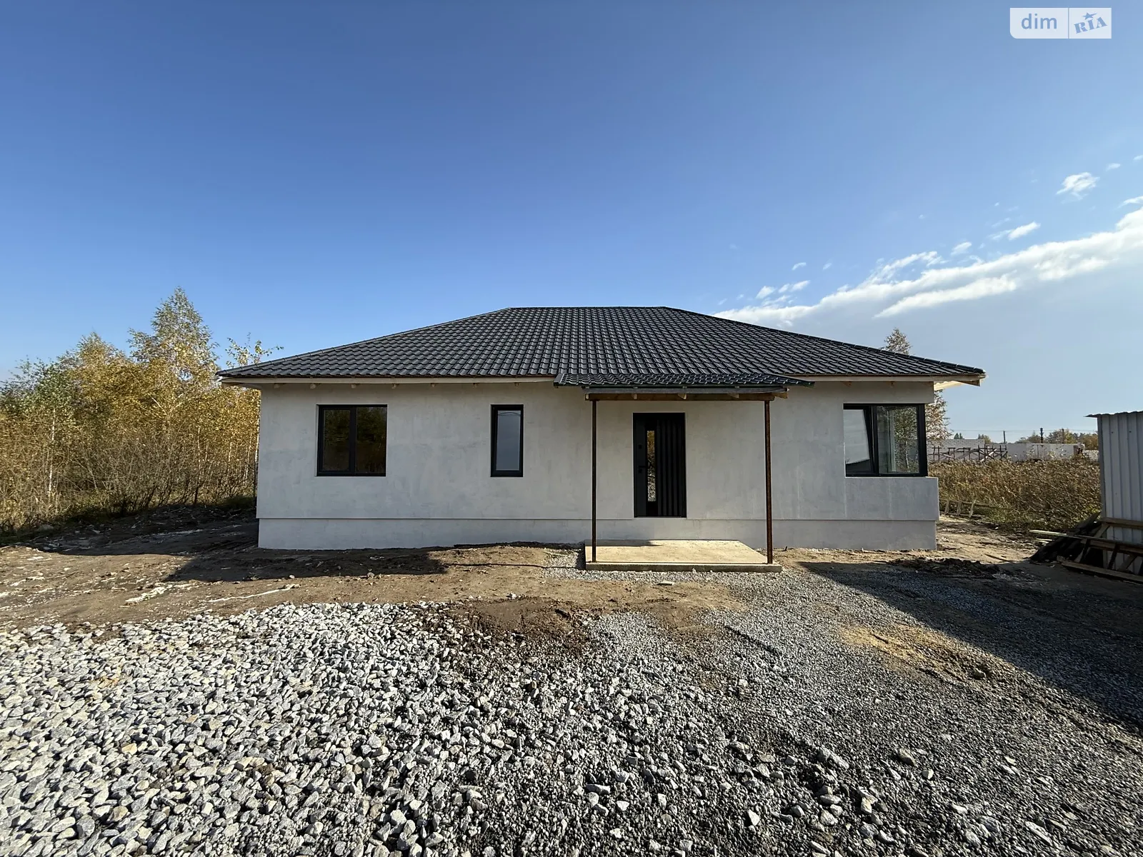 Продается одноэтажный дом 140 кв. м с беседкой, цена: 76000 $ - фото 1