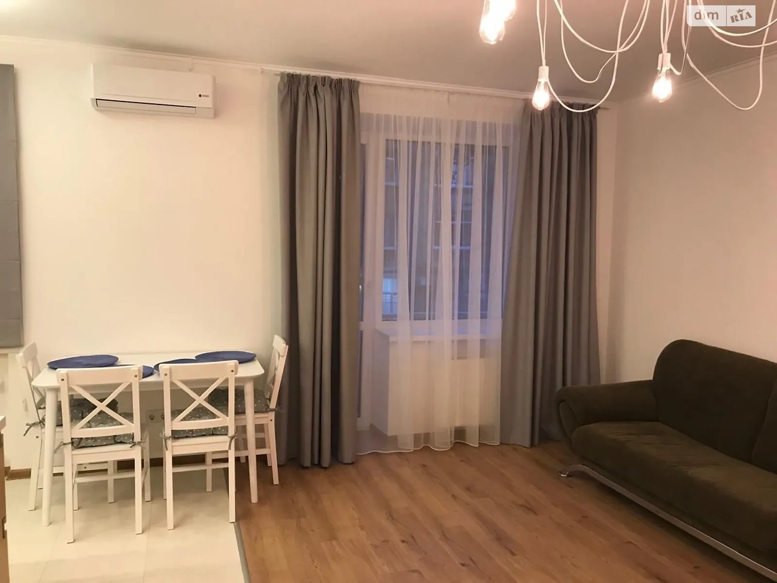 Сдается в аренду 2-комнатная квартира 38 кв. м в Одессе, ул. Довженко - фото 1