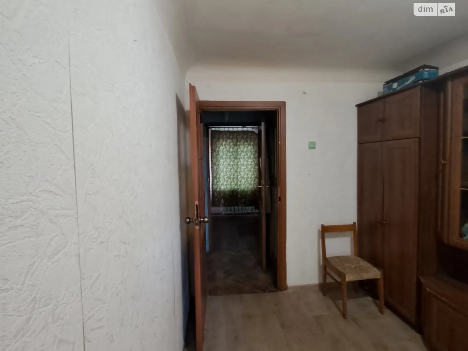 Продается 3-комнатная квартира 63.3 кв. м в Черновцах, ул. Трепка Владислава - фото 1