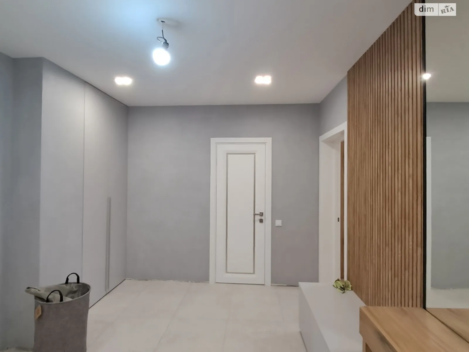 Сдается в аренду 2-комнатная квартира 67 кв. м в Черновцах, Руська - фото 1