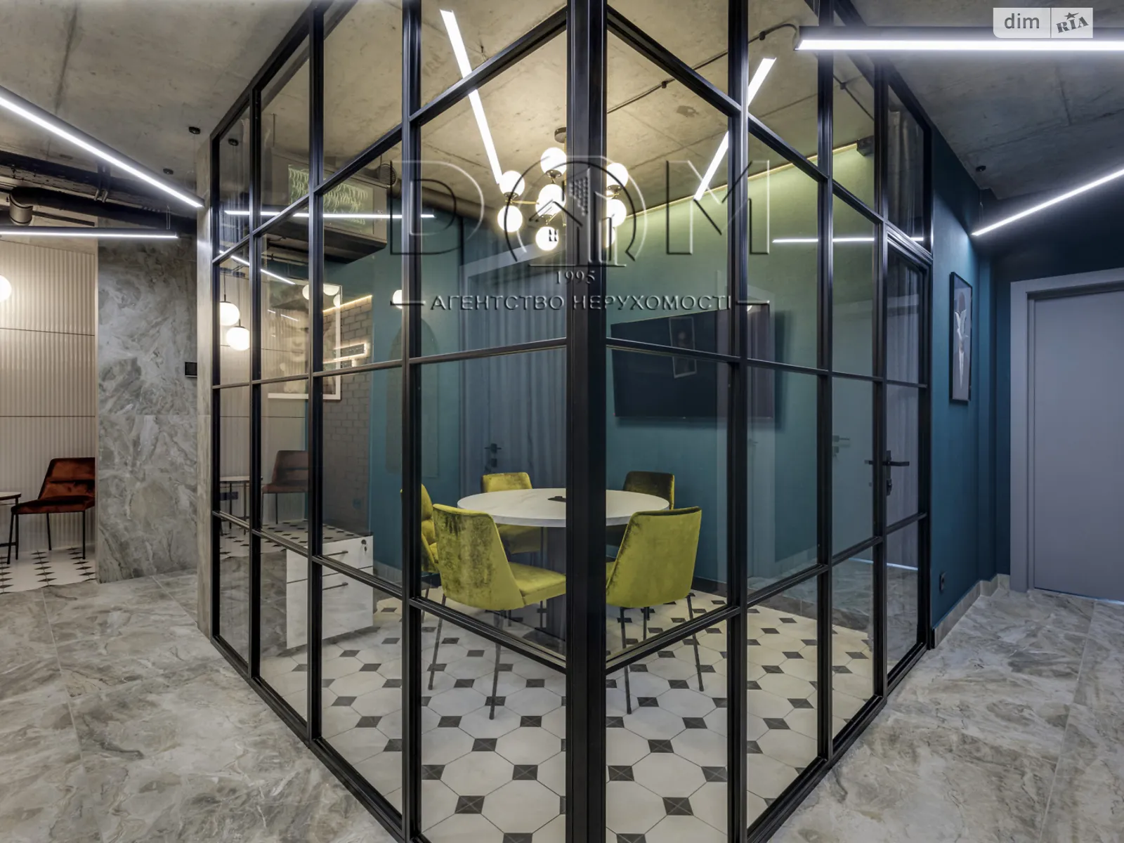 Здається в оренду офіс 108.7 кв. м в бізнес-центрі, цена: 109000 грн - фото 1