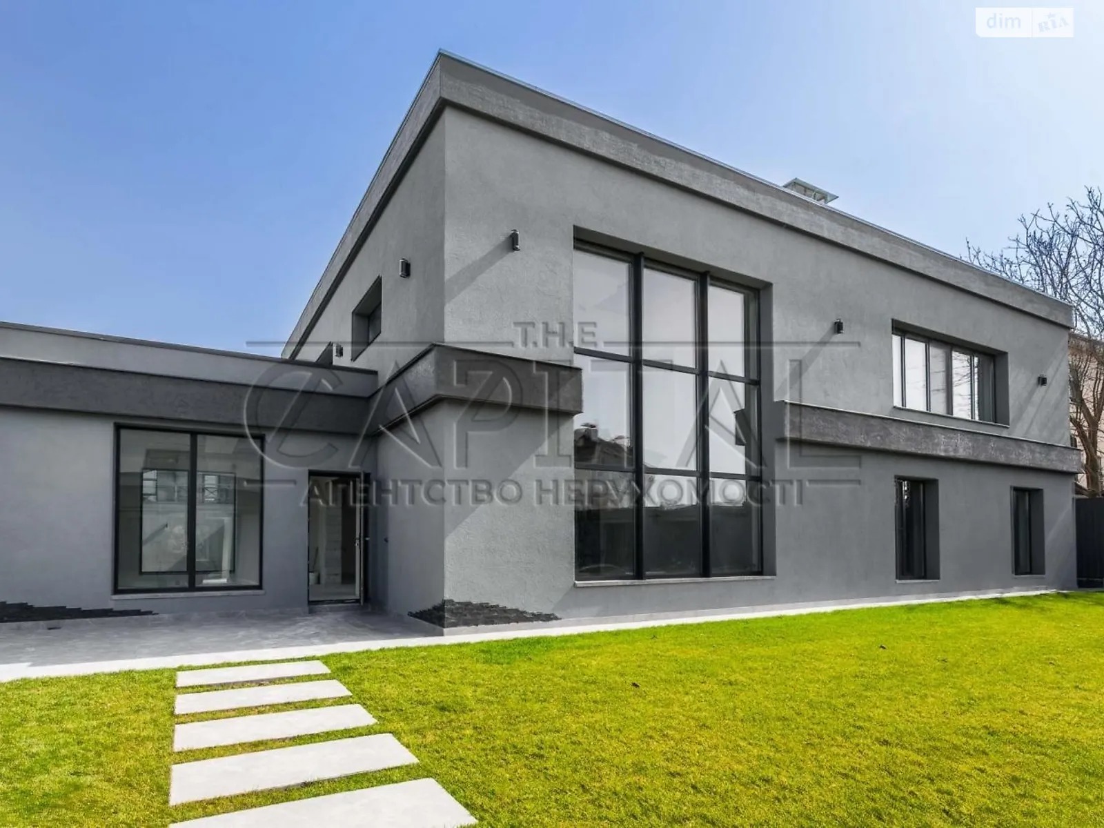 Продается дом на 2 этажа 439 кв. м с верандой, цена: 350000 $ - фото 1