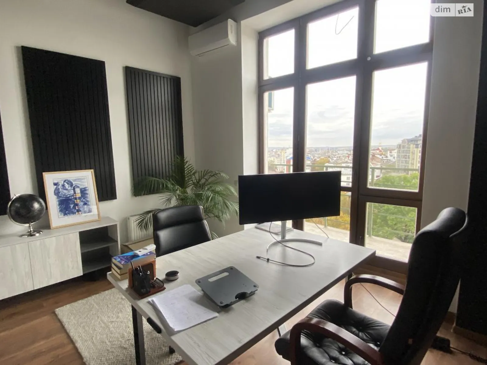 Сдается в аренду офис 330 кв. м в бизнес-центре, цена: 3300 $ - фото 1