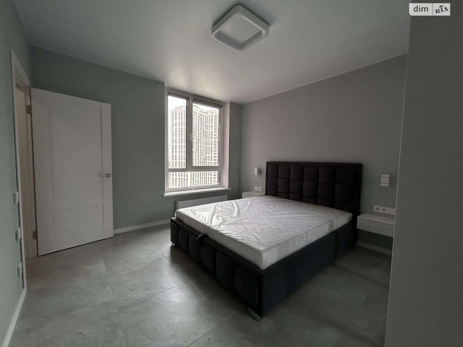 Сдается в аренду 1-комнатная квартира 40 кв. м в Киеве, ул. Ивана Выговского(Маршала Гречко), 42 - фото 1