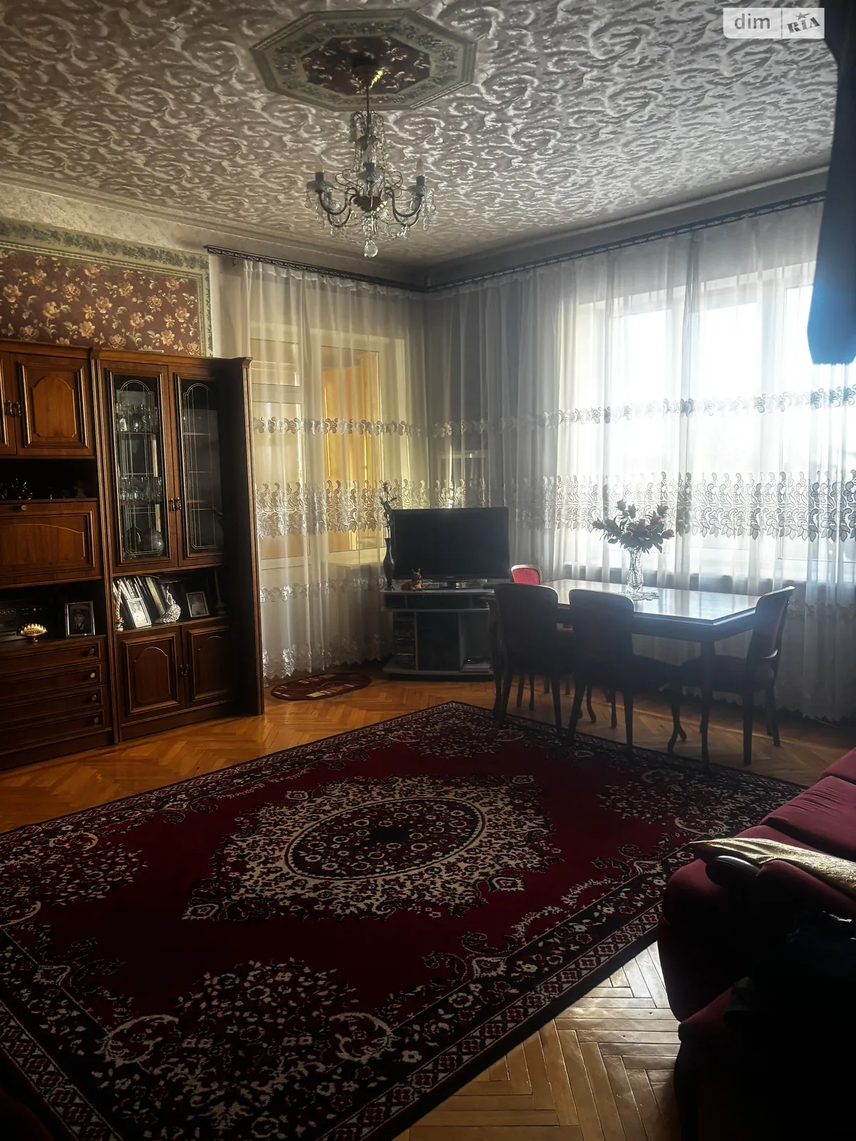 Продается 5-комнатная квартира 118 кв. м в Виннице, ул. Театральная, 7 - фото 1