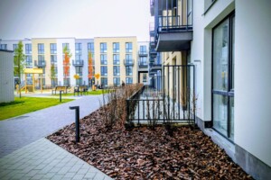 Продажа квартиры, Львовская, Басовка, Зеленая боковая улица, дом 101