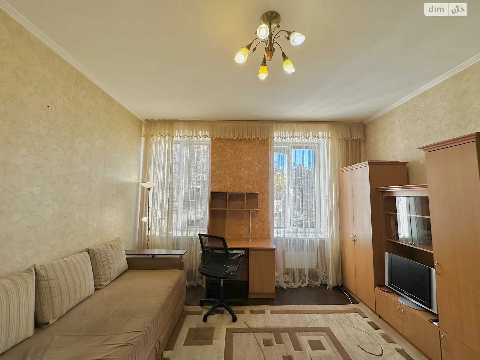 Сдается в аренду 1-комнатная квартира 25 кв. м в Львове, ул. Солодовая, 1 - фото 1