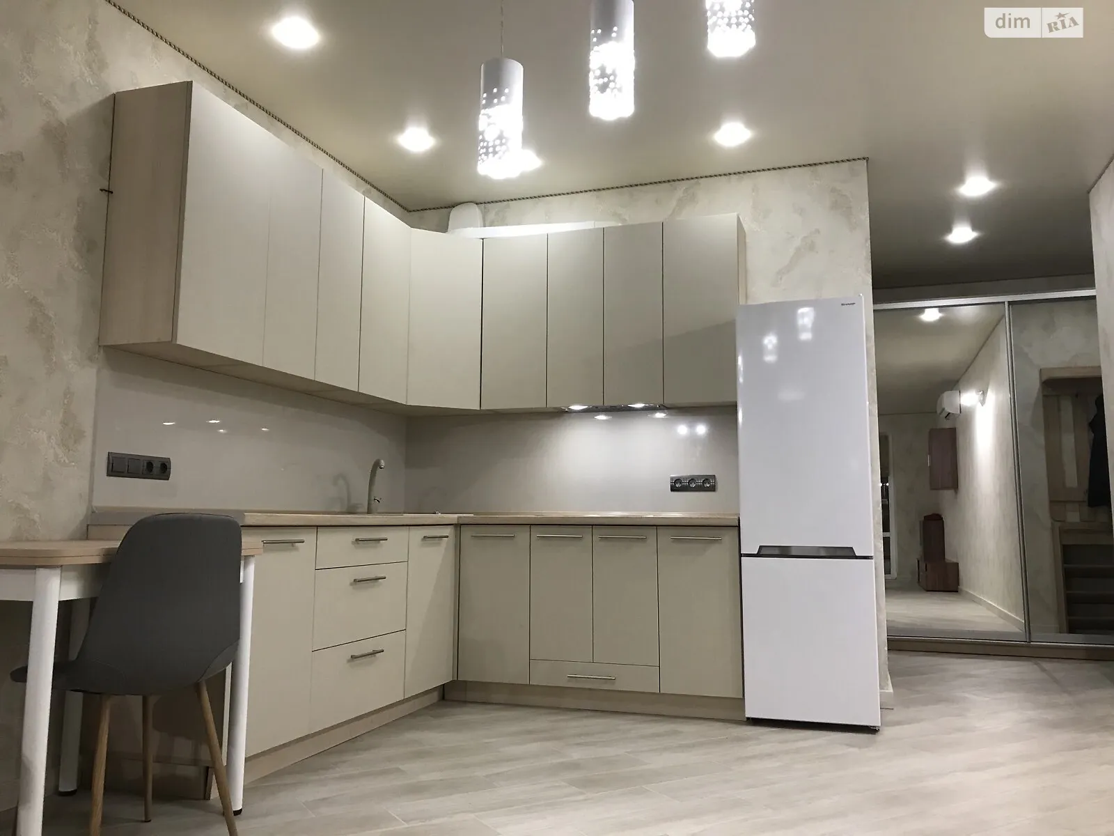 Сдается в аренду 1-комнатная квартира 37 кв. м в Киеве, ул. Шолуденко, 1А - фото 1