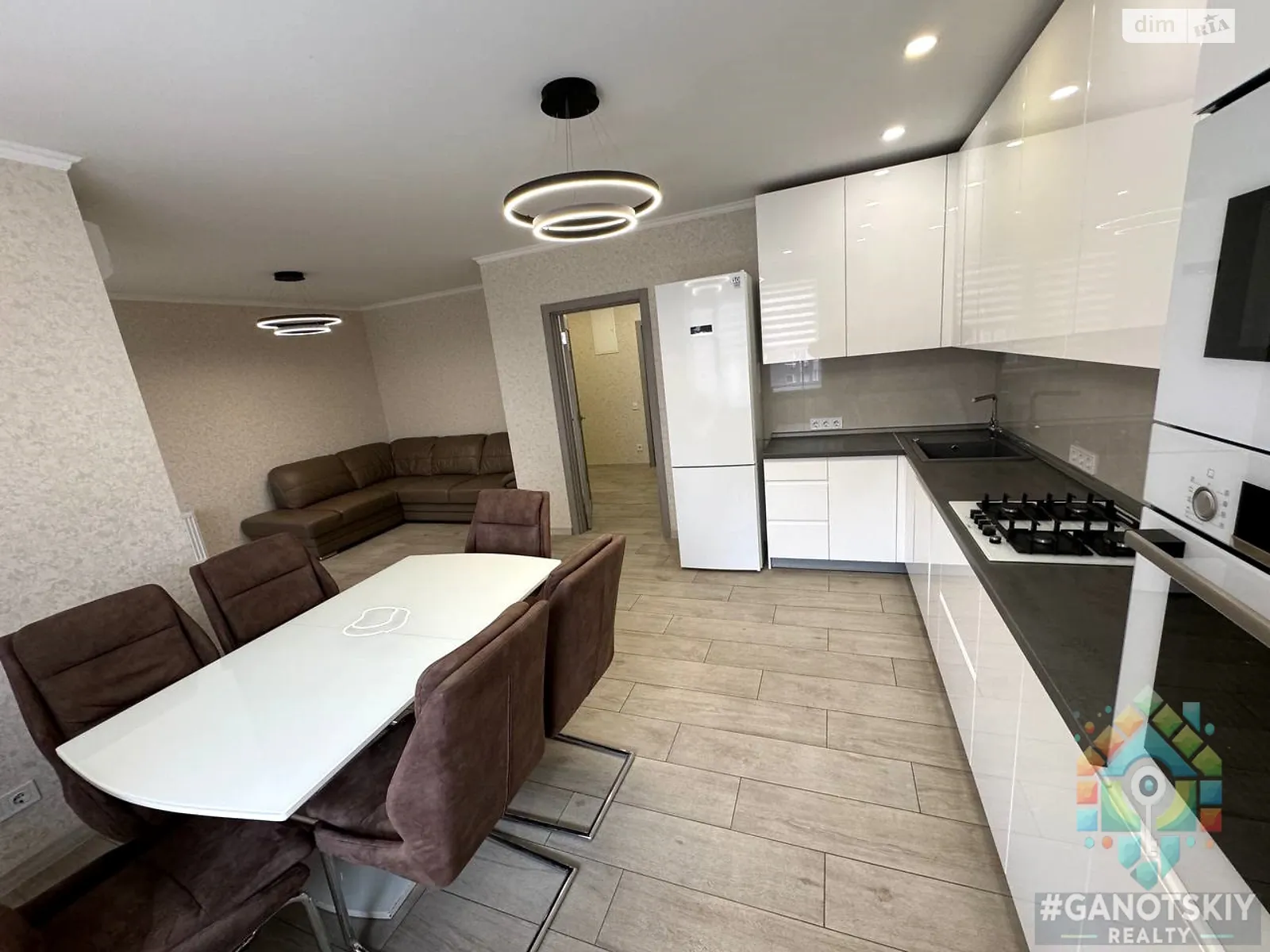 Сдается в аренду 4-комнатная квартира 116 кв. м в Днепре, ул. Набережная Победы, 62 - фото 1