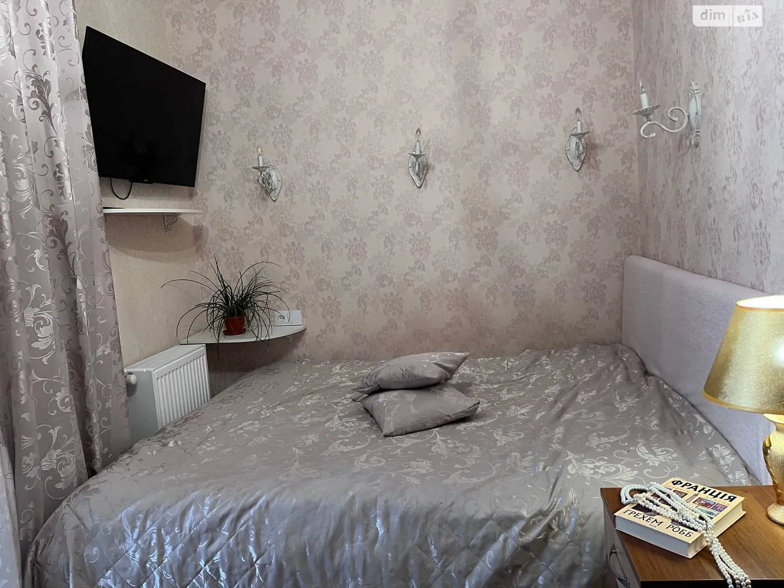 Продается 2-комнатная квартира 43.7 кв. м в Петропавловской Борщаговке, ул. Черкасская, 16 - фото 1