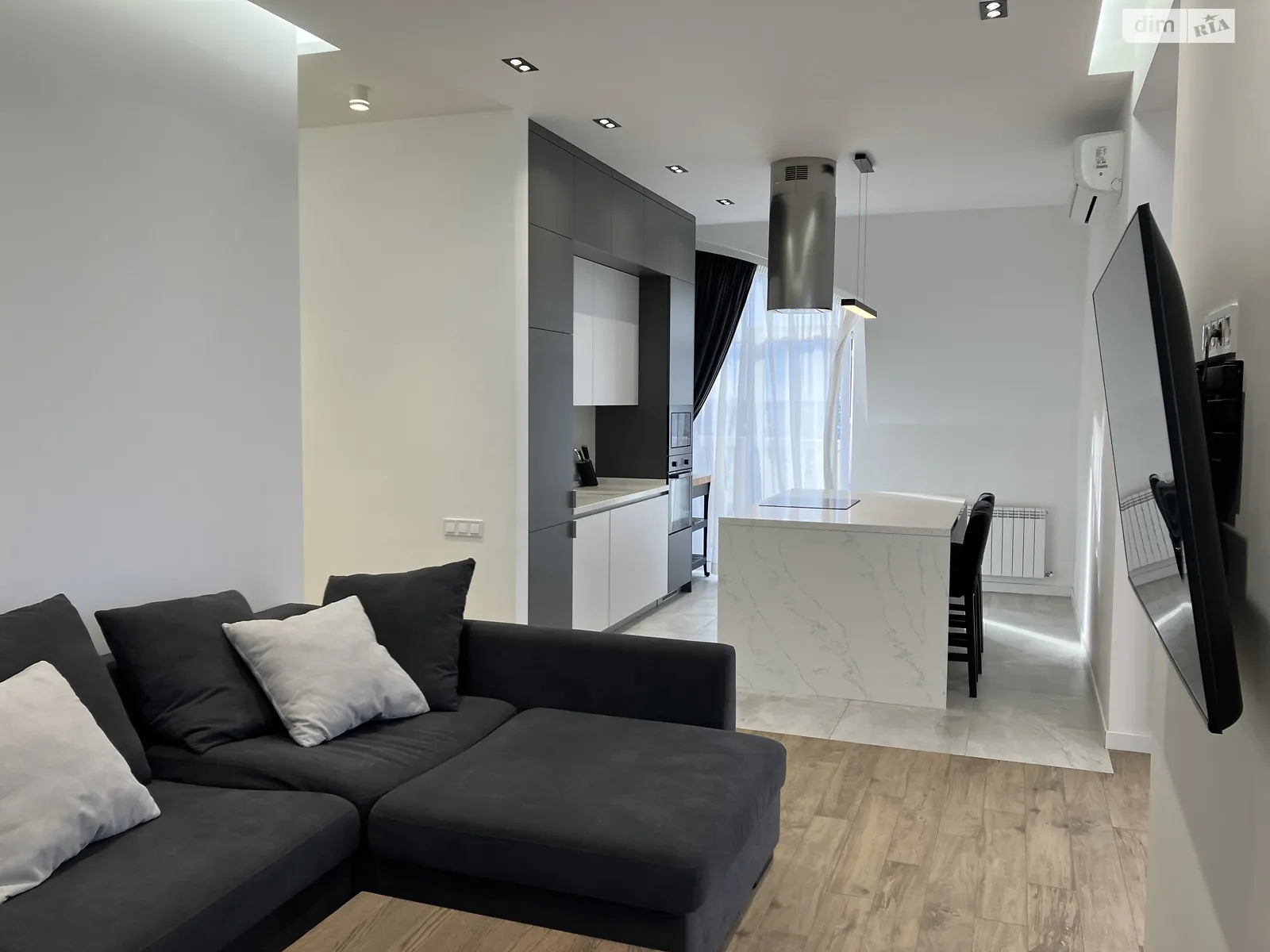 Сдается в аренду 3-комнатная квартира 100 кв. м в Одессе, пер. Сабанский, 3 - фото 1